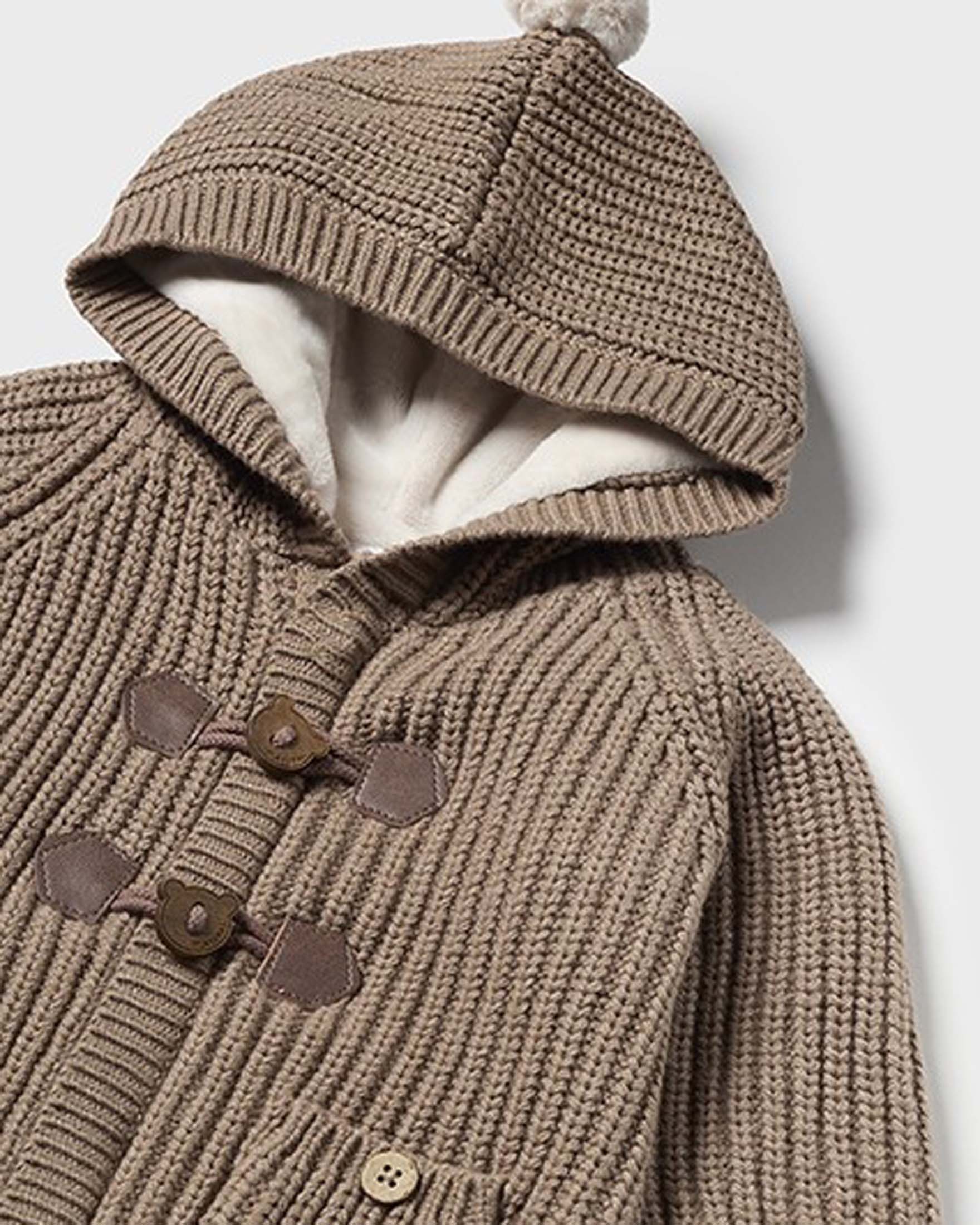 Giacca marrone in cotone tricot con cappuccio ed alamari image