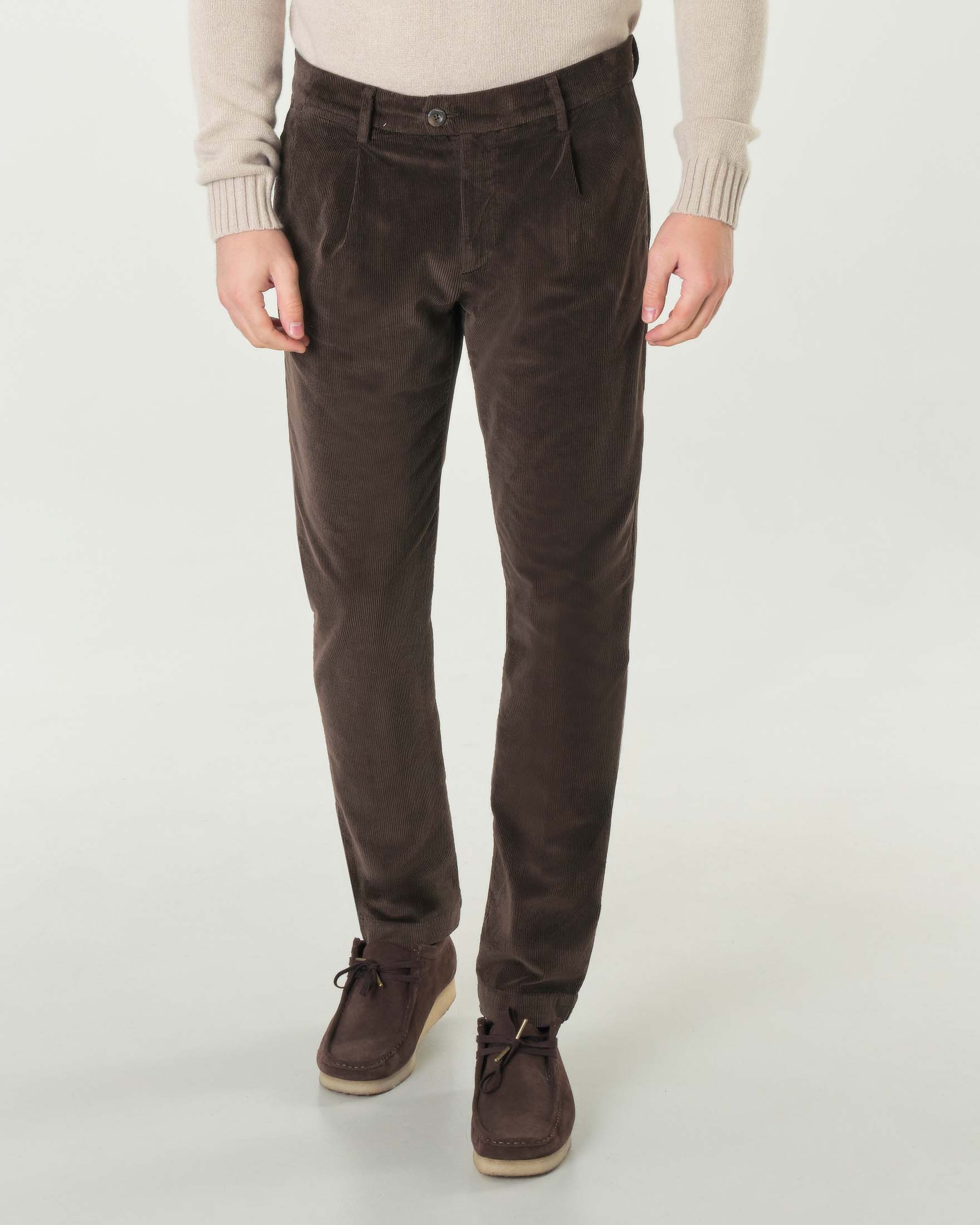 Pantalone chino marrone in velluto di misto cotone e modal stretch