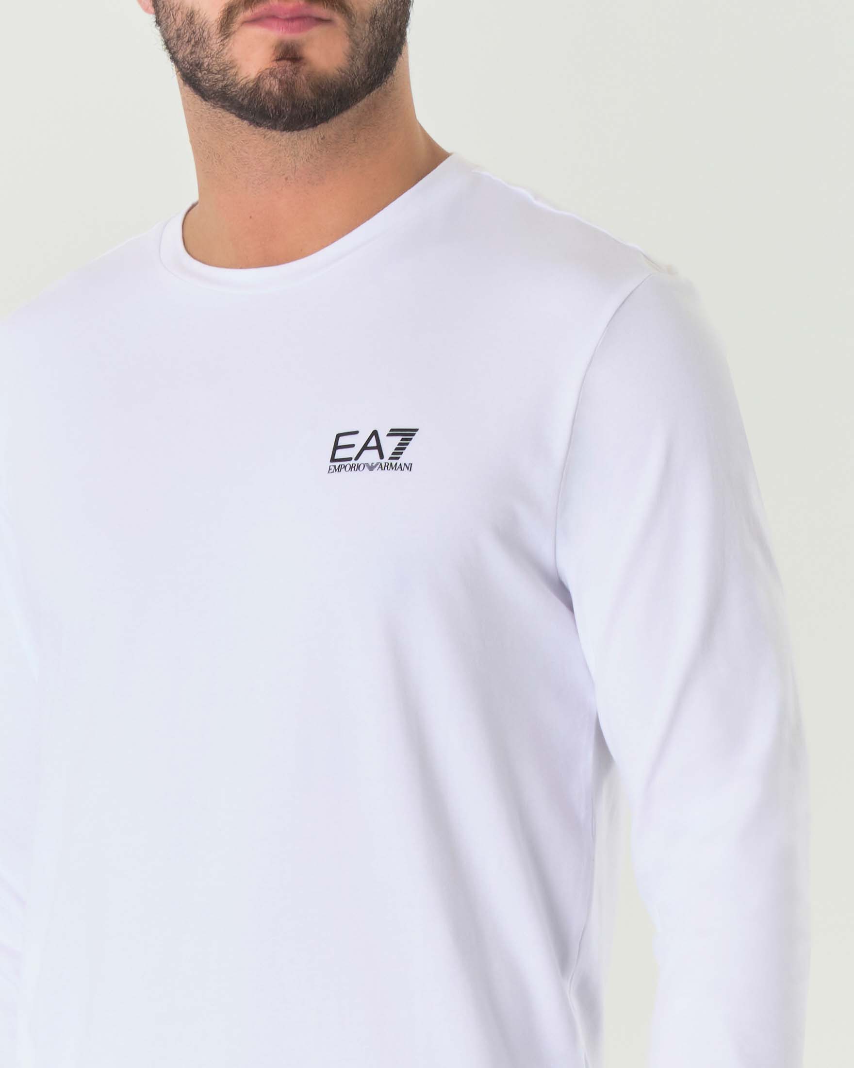 T-shirt bianca a manica lunga in cotone stretch con logo nero sul petto image