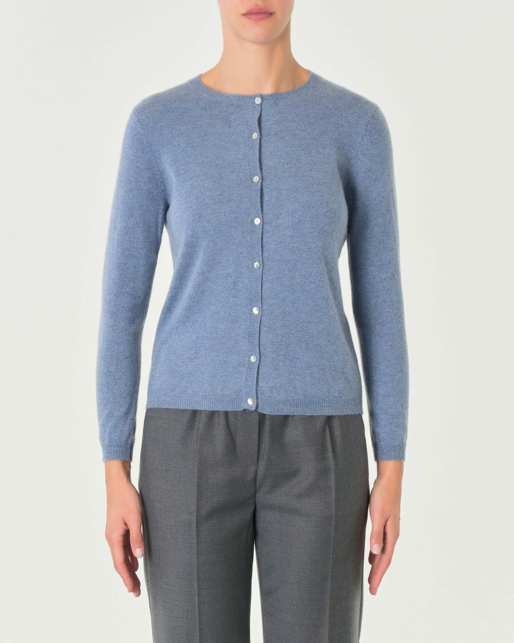 Cardigan azzurro denim girocollo in puro cashmere con chiusura a bottoni tono su tono image