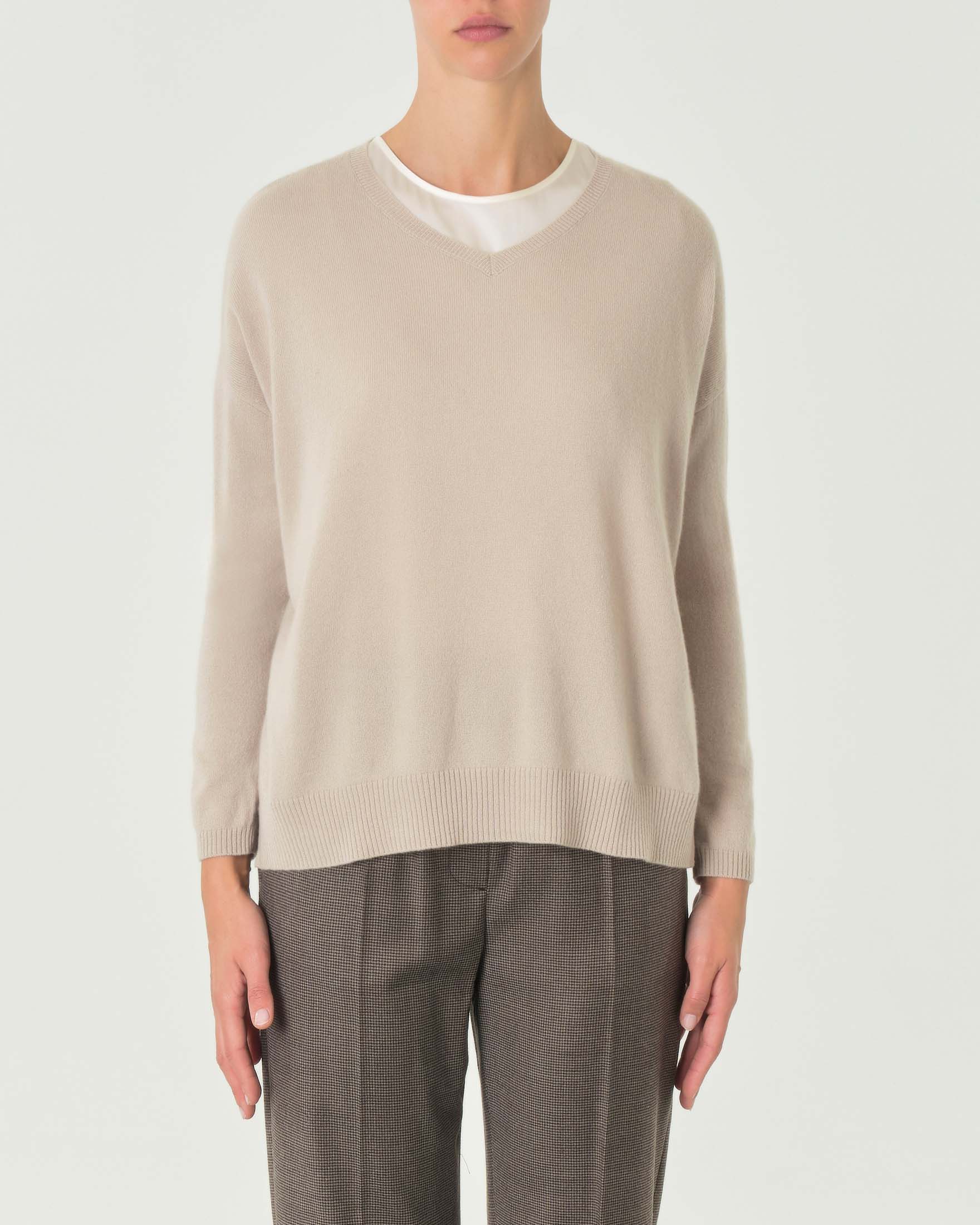 Maglia boxy beige in puro cashmere con scollo a V image