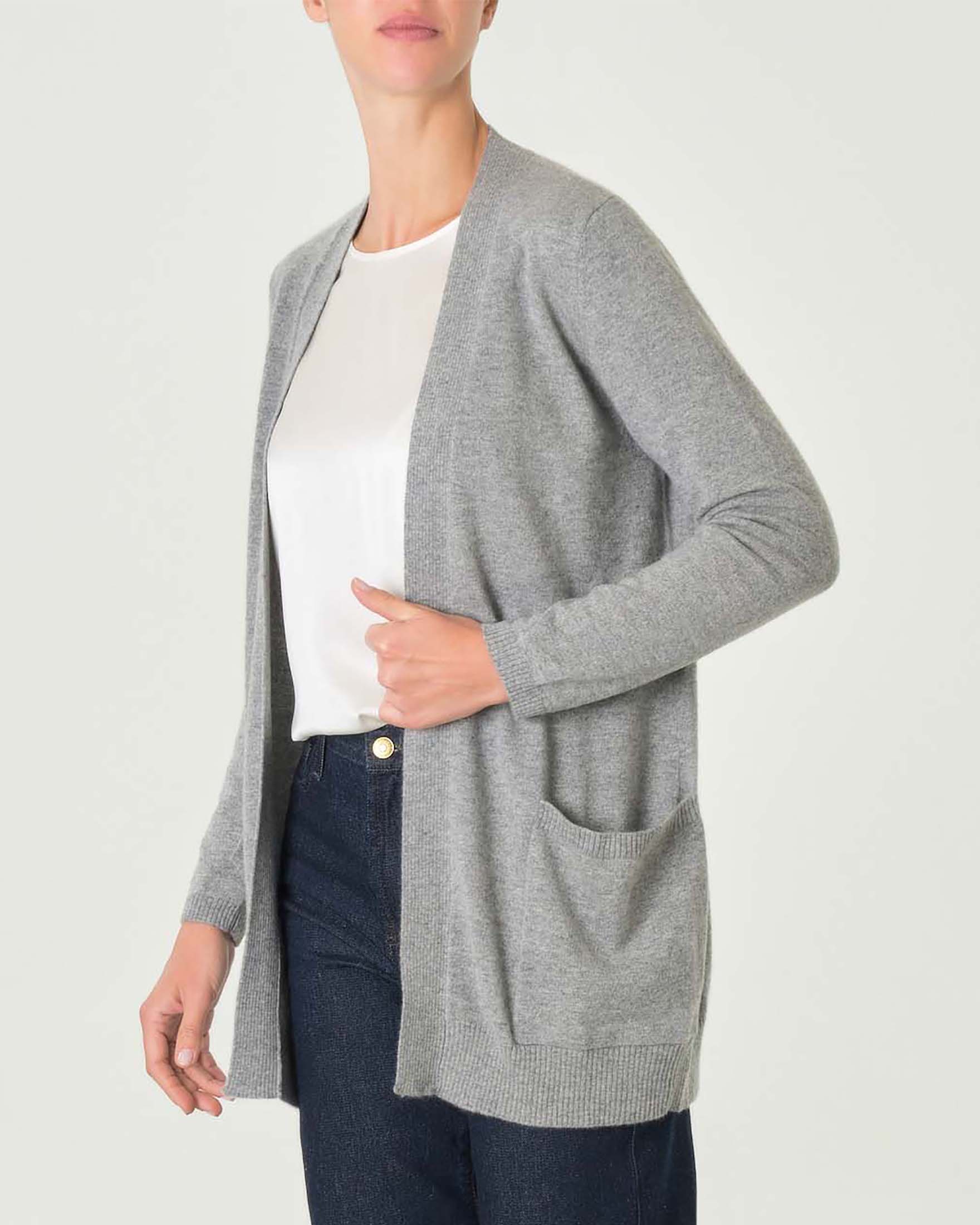 Cardigan midi grigio in puro cashmere senza bottoni di chiusura con tasche laterali
