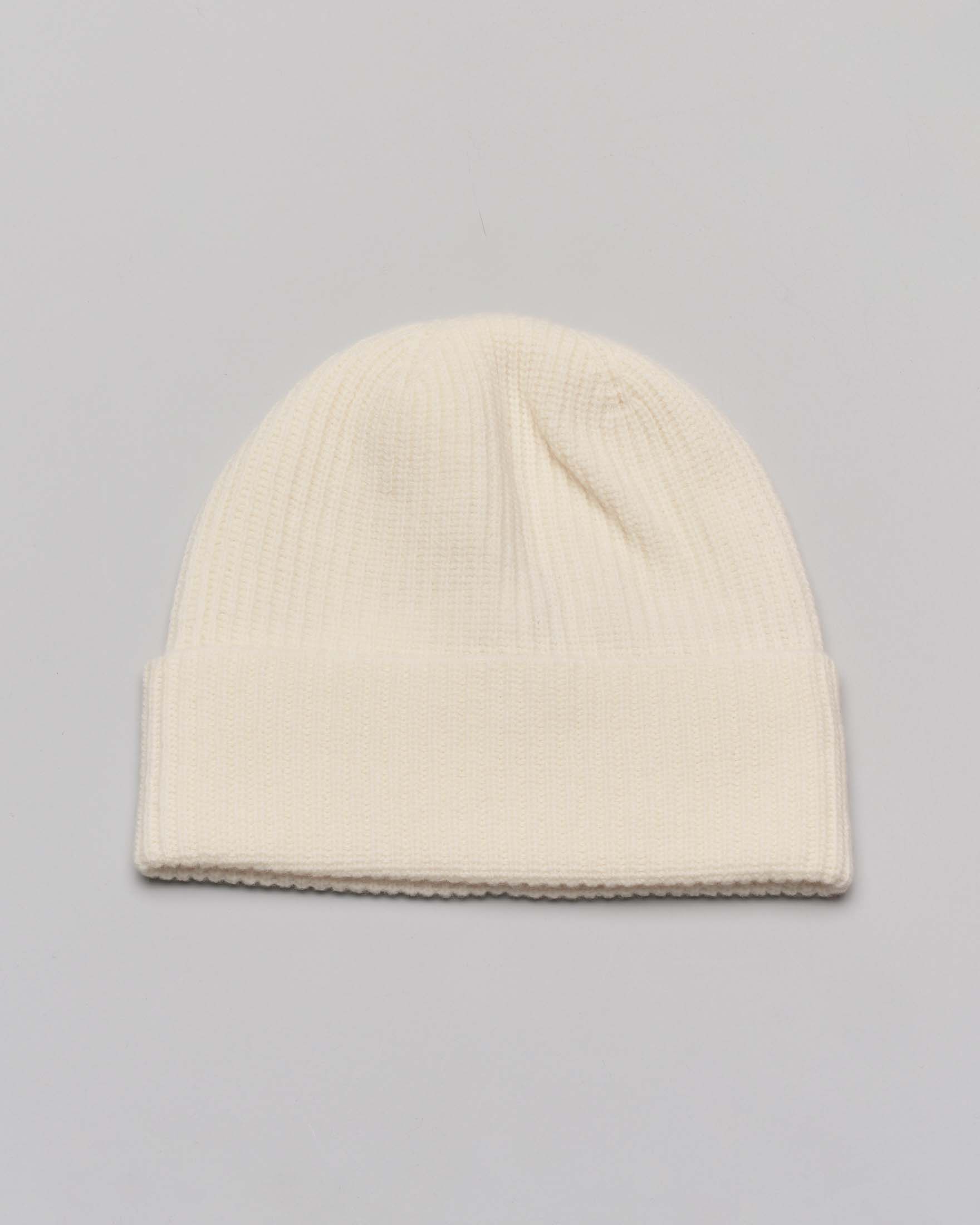 Berretto Woolrich panna a coste in lana merino con risvolto e logo image