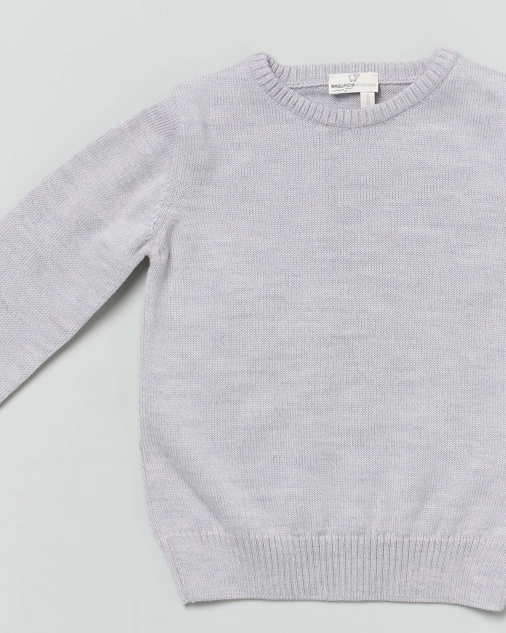 Maglioncino grigio girocollo in pura lana merino a costine image