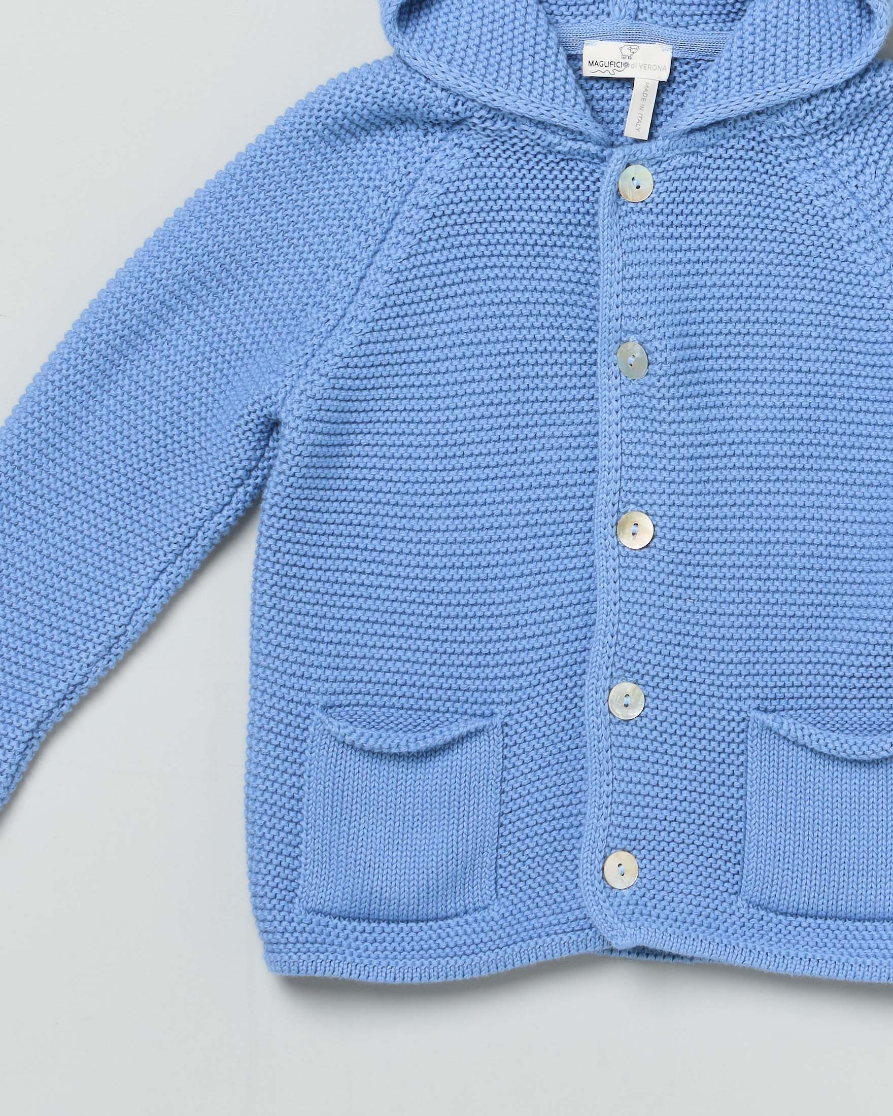 Cardigan tricot azzurro in puro cotone con cappuccio image