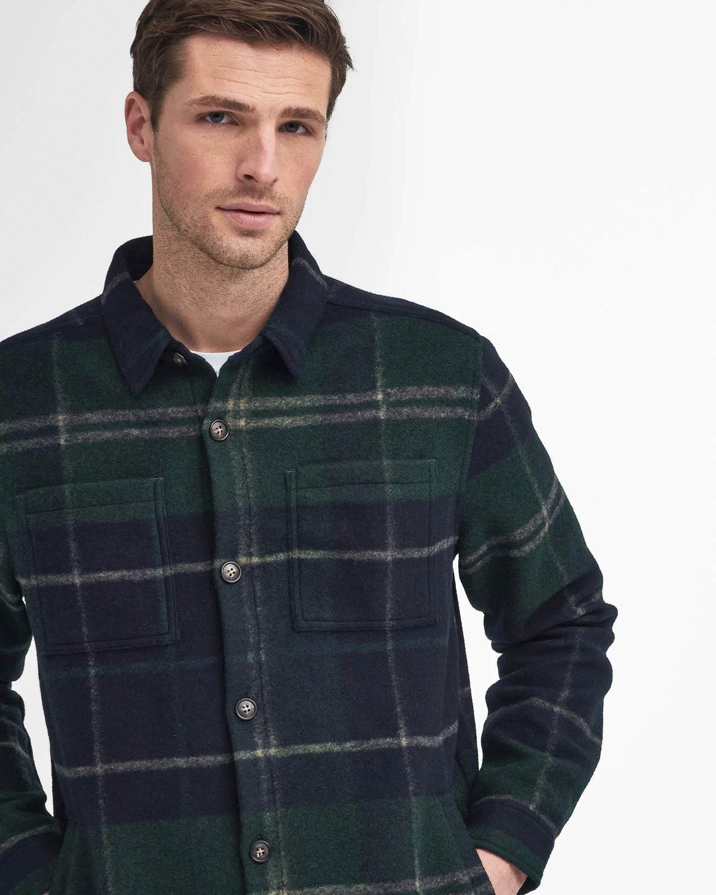 Overshirt Barbour Chapter in fantasia check verde e blu leggermente imbottita image