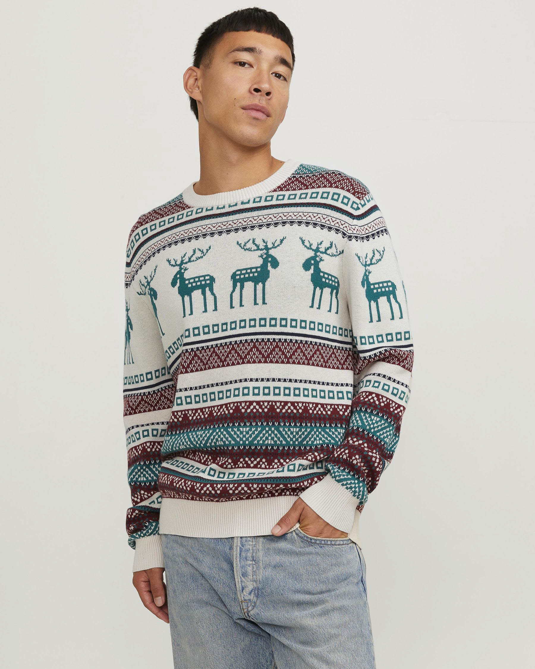 Maglia girocollo bianca verde e bordeaux in cotone a motivo natalizio