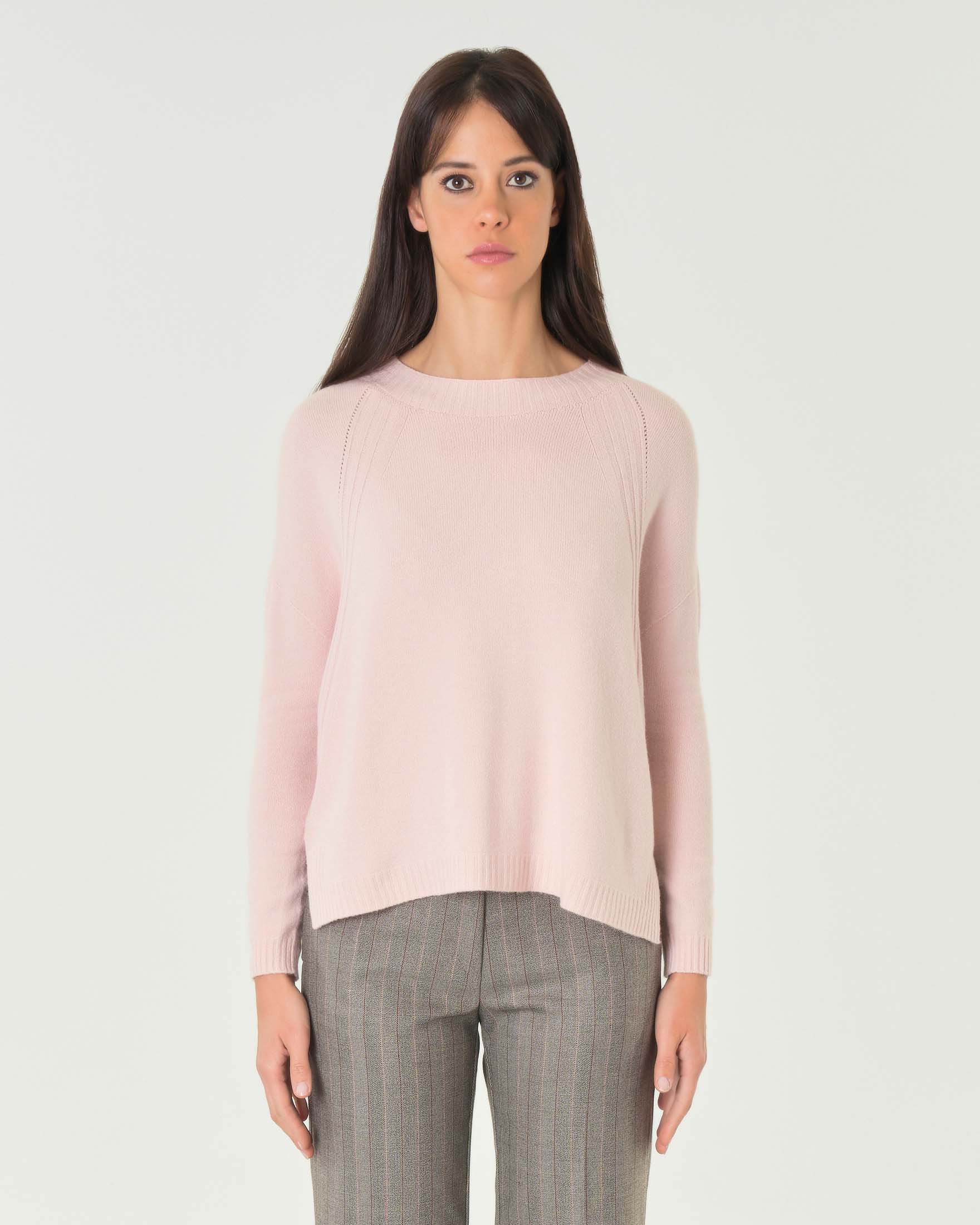 Maglia boxy rosa in misto viscosa con motivo a coste lungo il giromanica sceso image