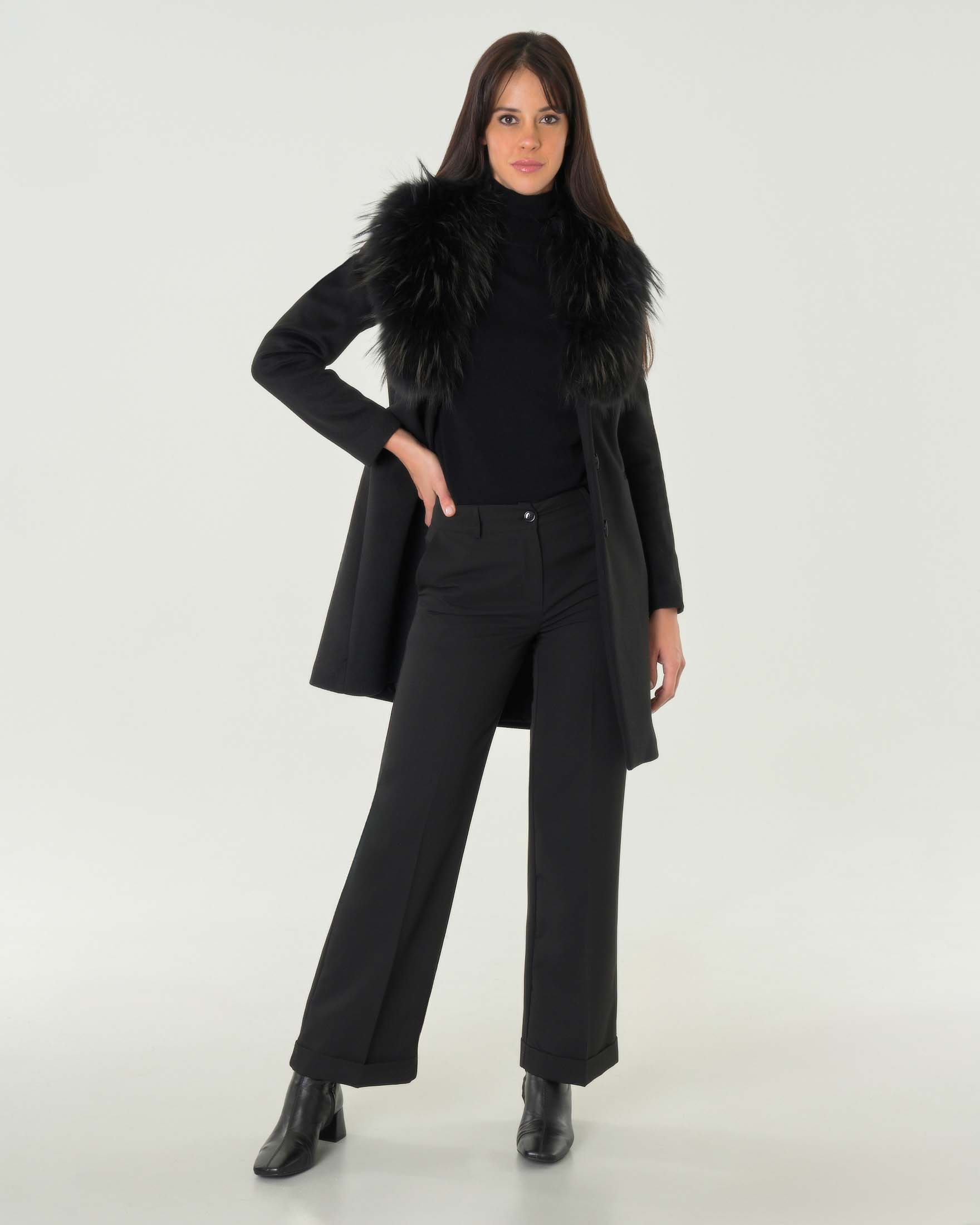 Cappotto Hlo! nero in tessuto effetto lana dal taglio maschile con pelliccia removibile