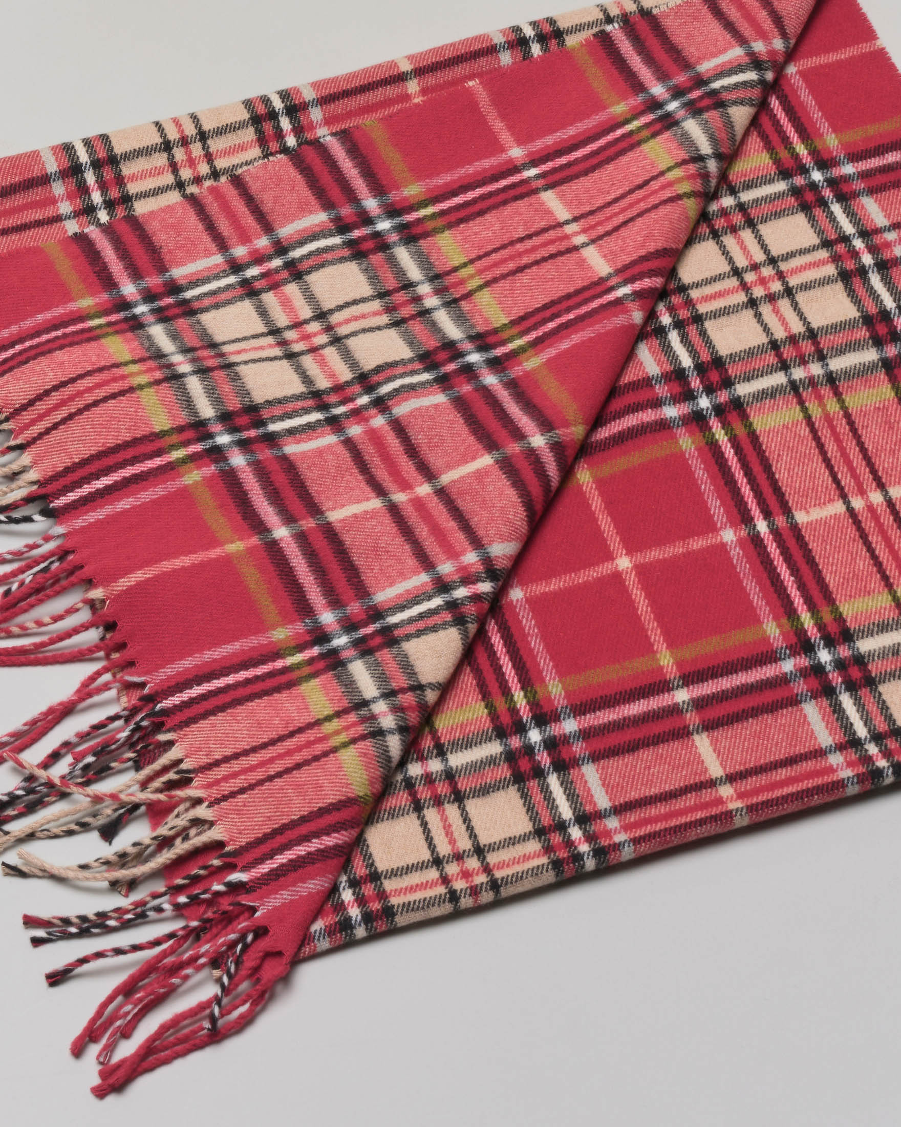 Sciarpa rossa a fantasia check color cammello in misto cotone con frange al fondo image