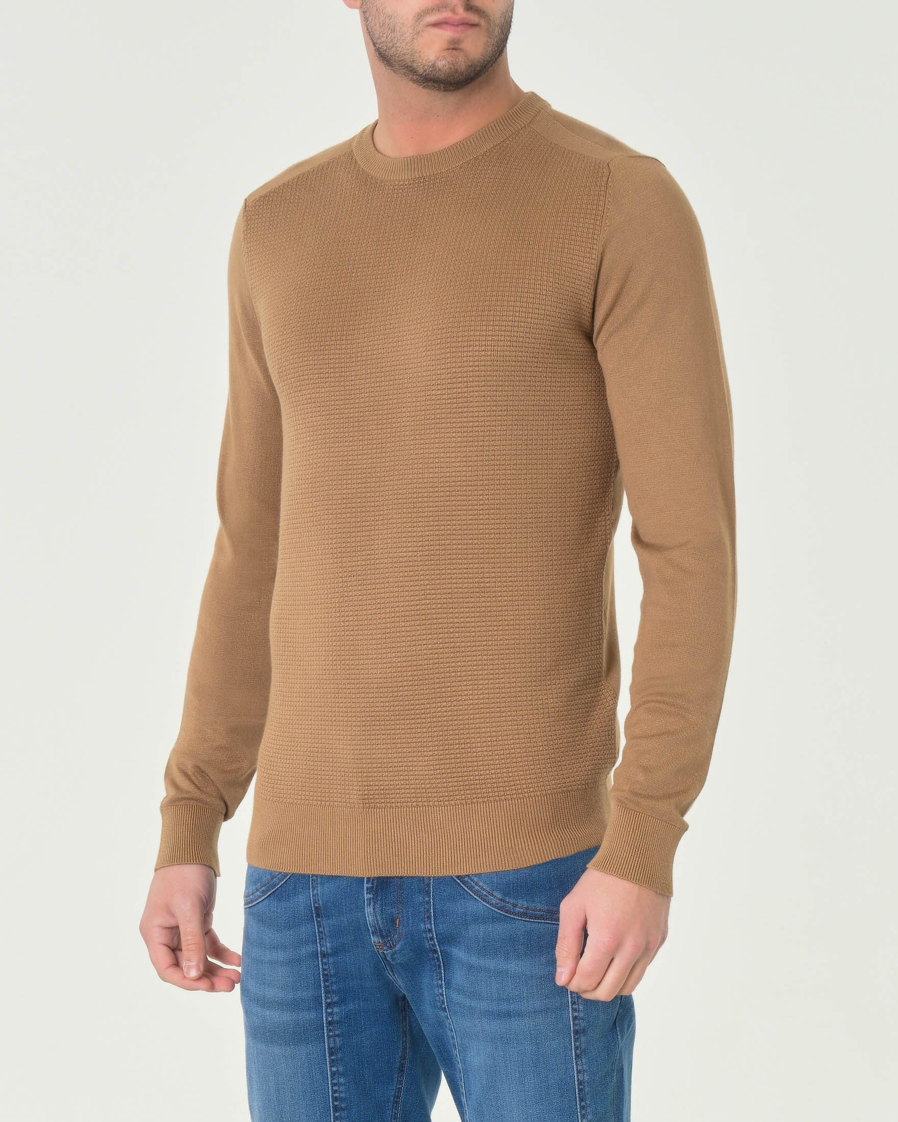Maglia girocollo color cammello in viscosa con pannello frontale micro armatura