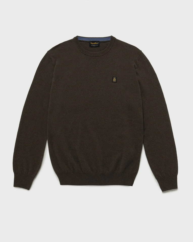 Maglia girocollo marrone in misto lana viscosa e cachemire