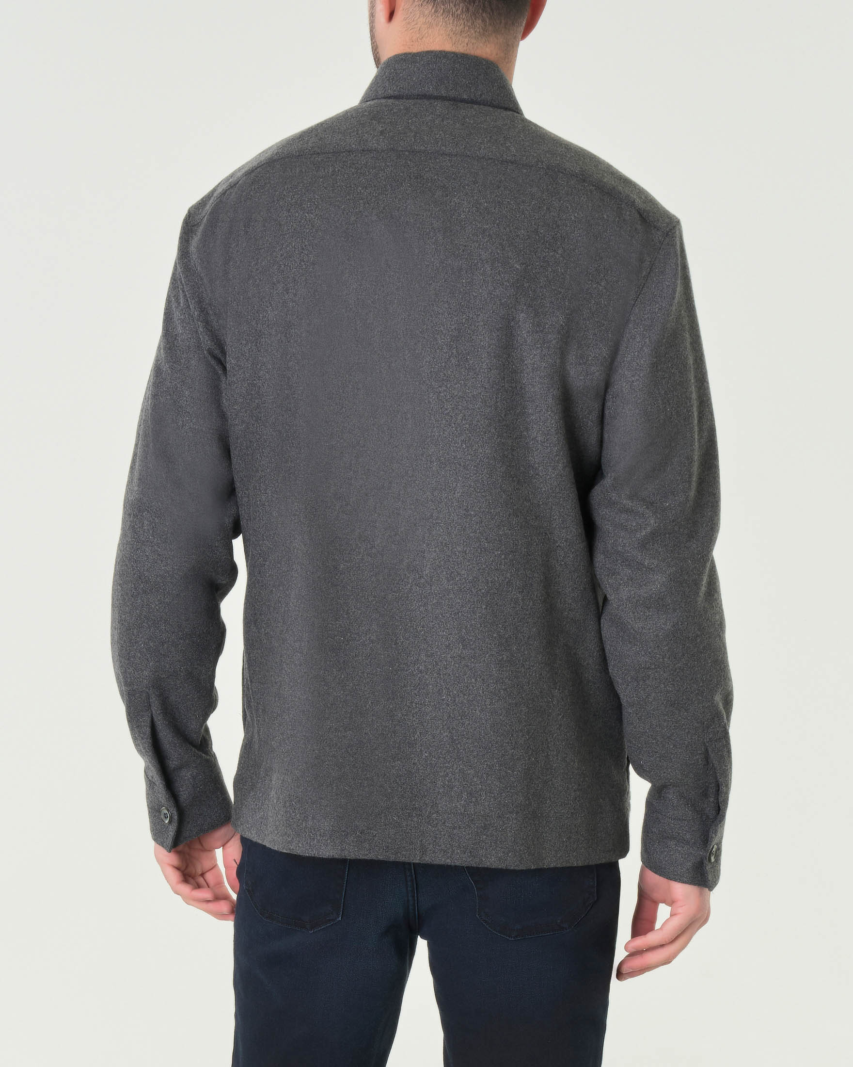 Overshirt Xacus color antracite in flanella di misto lana stretch con tasconi applicati sul petto