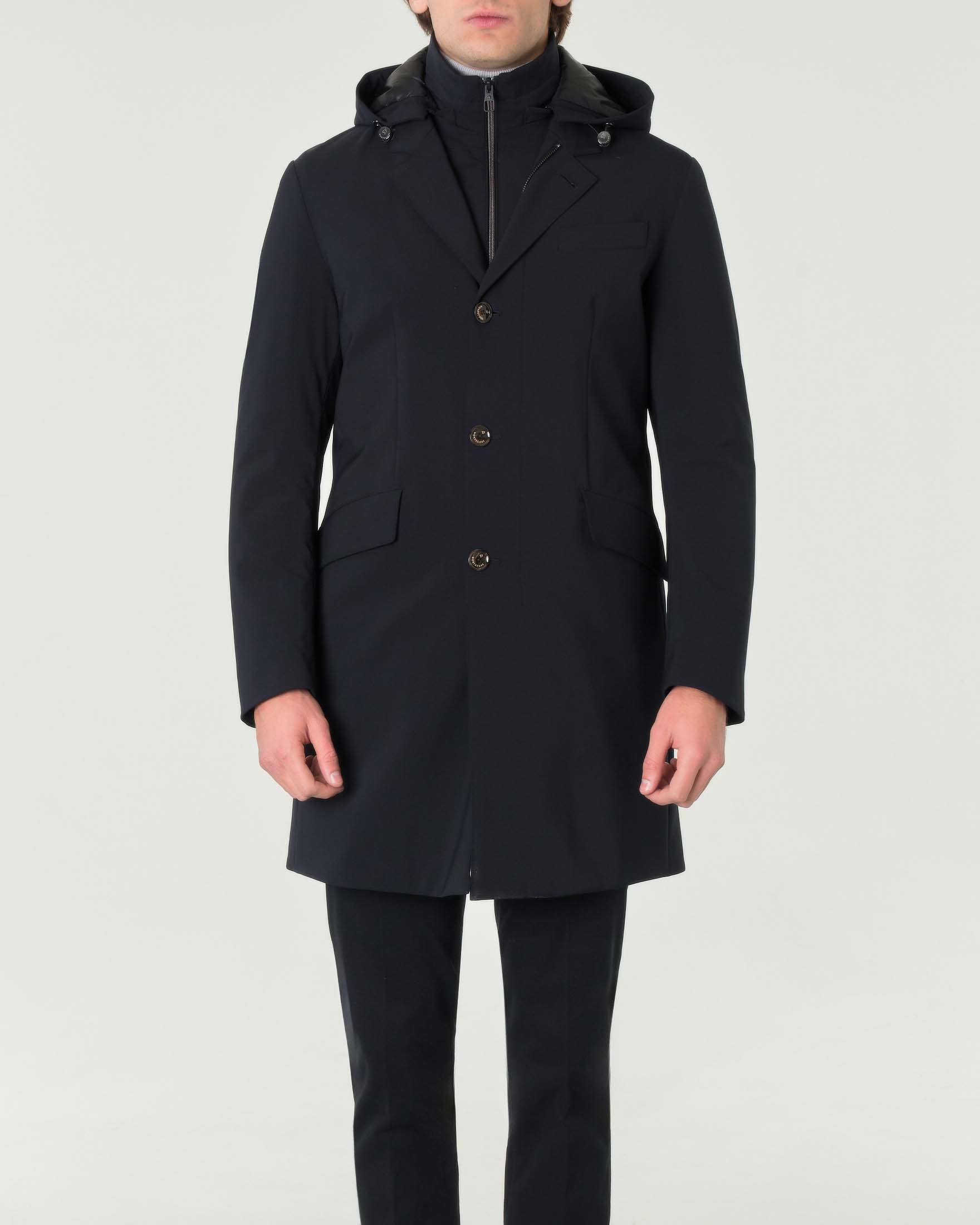 Cappotto monopetto blu in tessuto tecnico con cappuccio e pettorina rimovibili