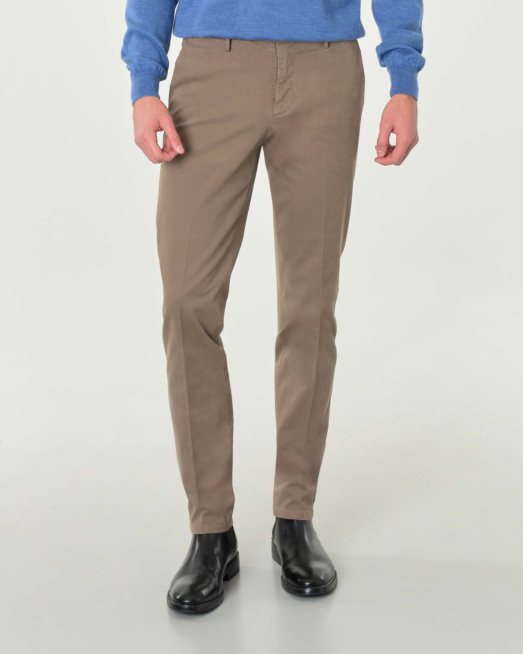 Michael Coal — Pantalone chino Brad fango in tessuto armaturato di cotone stretch