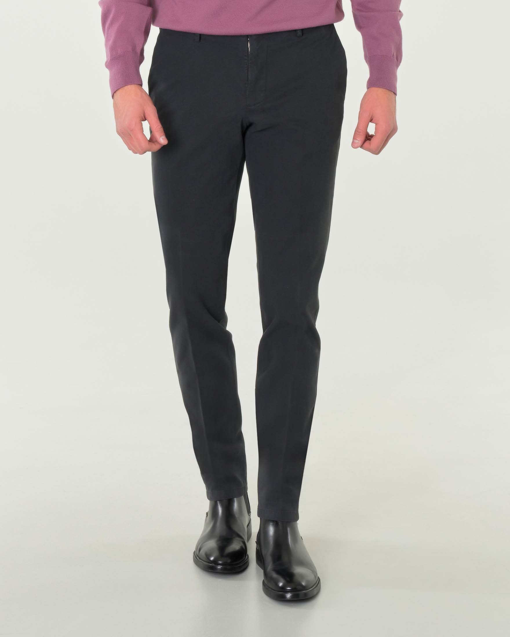 Pantalone chino Brad antracite in tessuto armaturato di cotone stretch