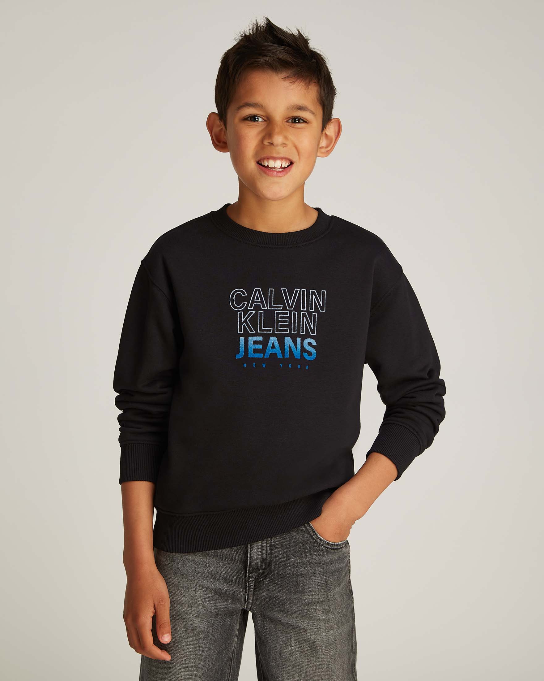 Felpa Calvin Klein nera girocollo in cotone con scritta logo Calvin Klein Jeans