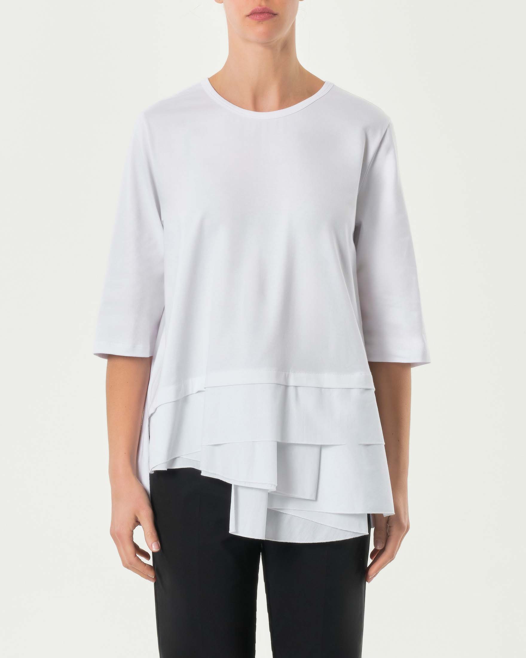 T-shirt bianca in cotone stretch con maniche tre quarti e balze asimmetriche al fondo image