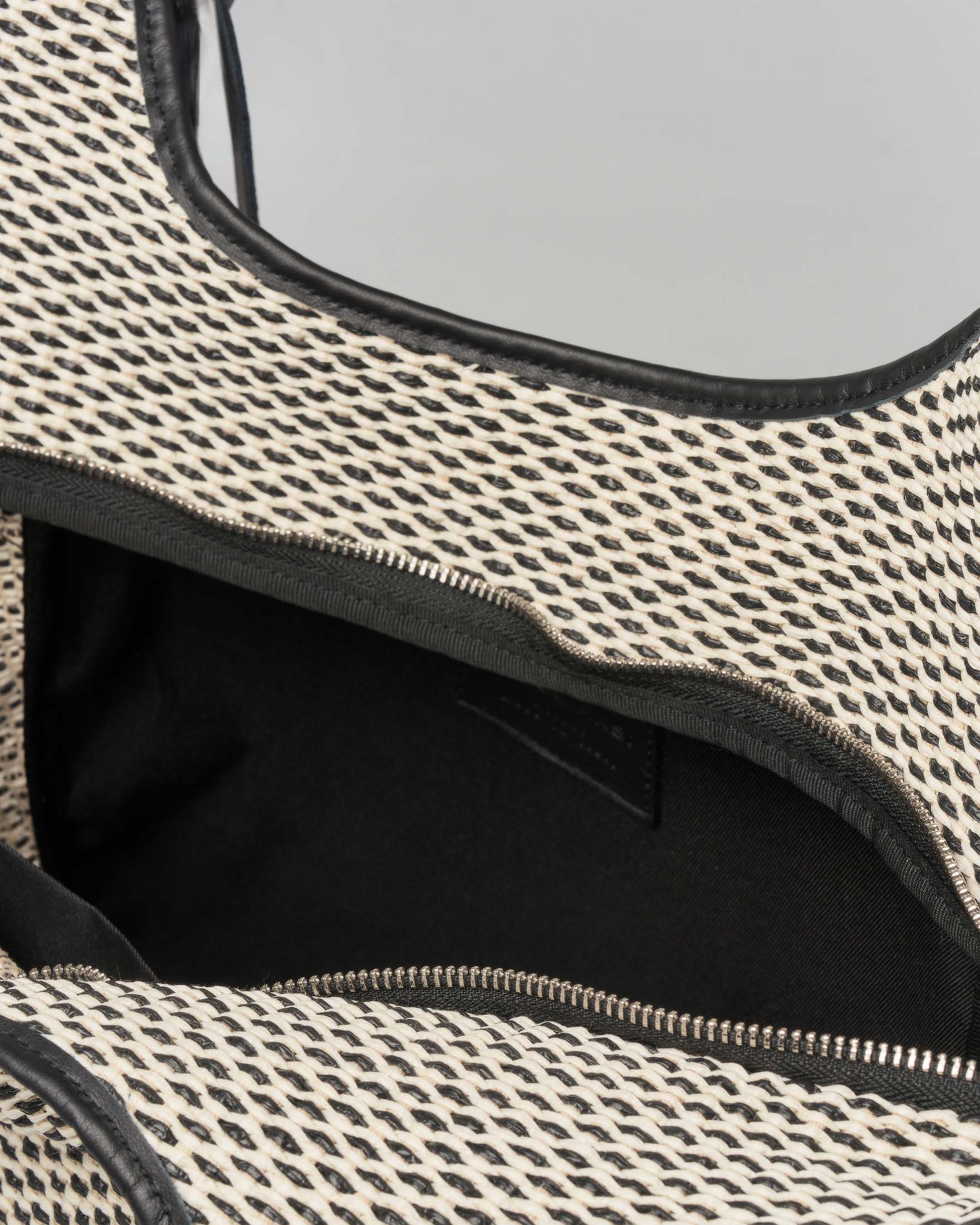 Borsa a spalla Marco Masi in raffia color ecrù e nera con profili in pelle nera image