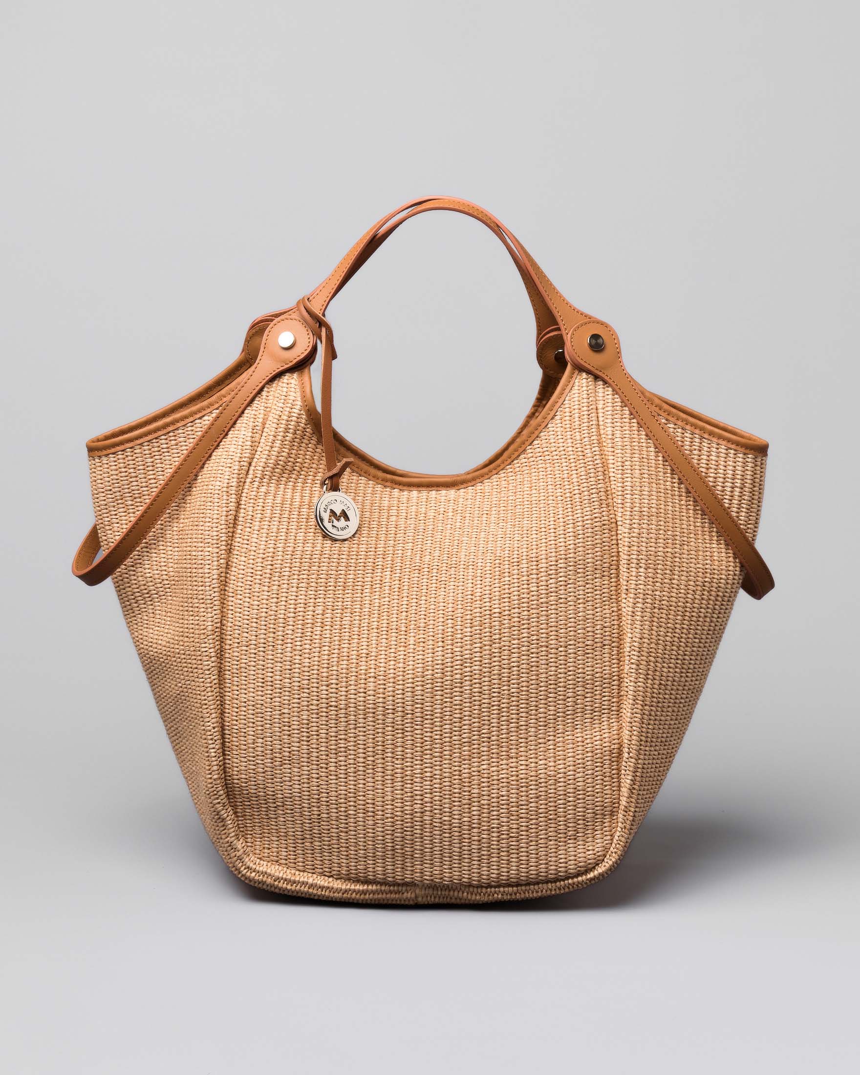Borsa a spalla color naturale in raffia intrecciata misura grande con profili in pelle color cuoio e doppio manico