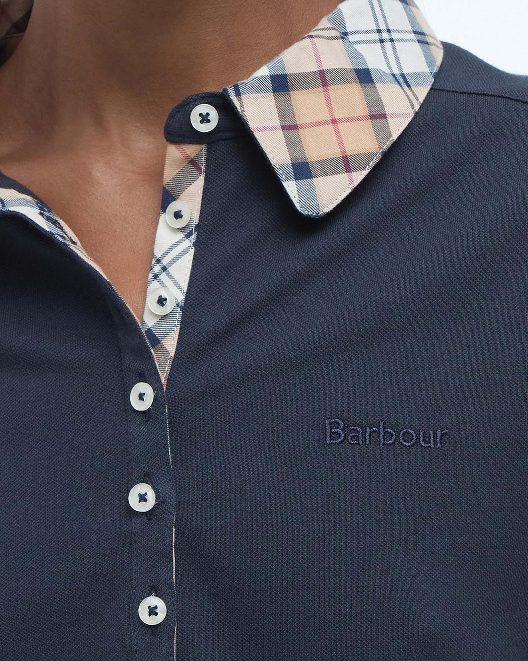 Polo Barbour blu slim fit Malvern in piquè di cotone con colletto e a fantasia tartan image