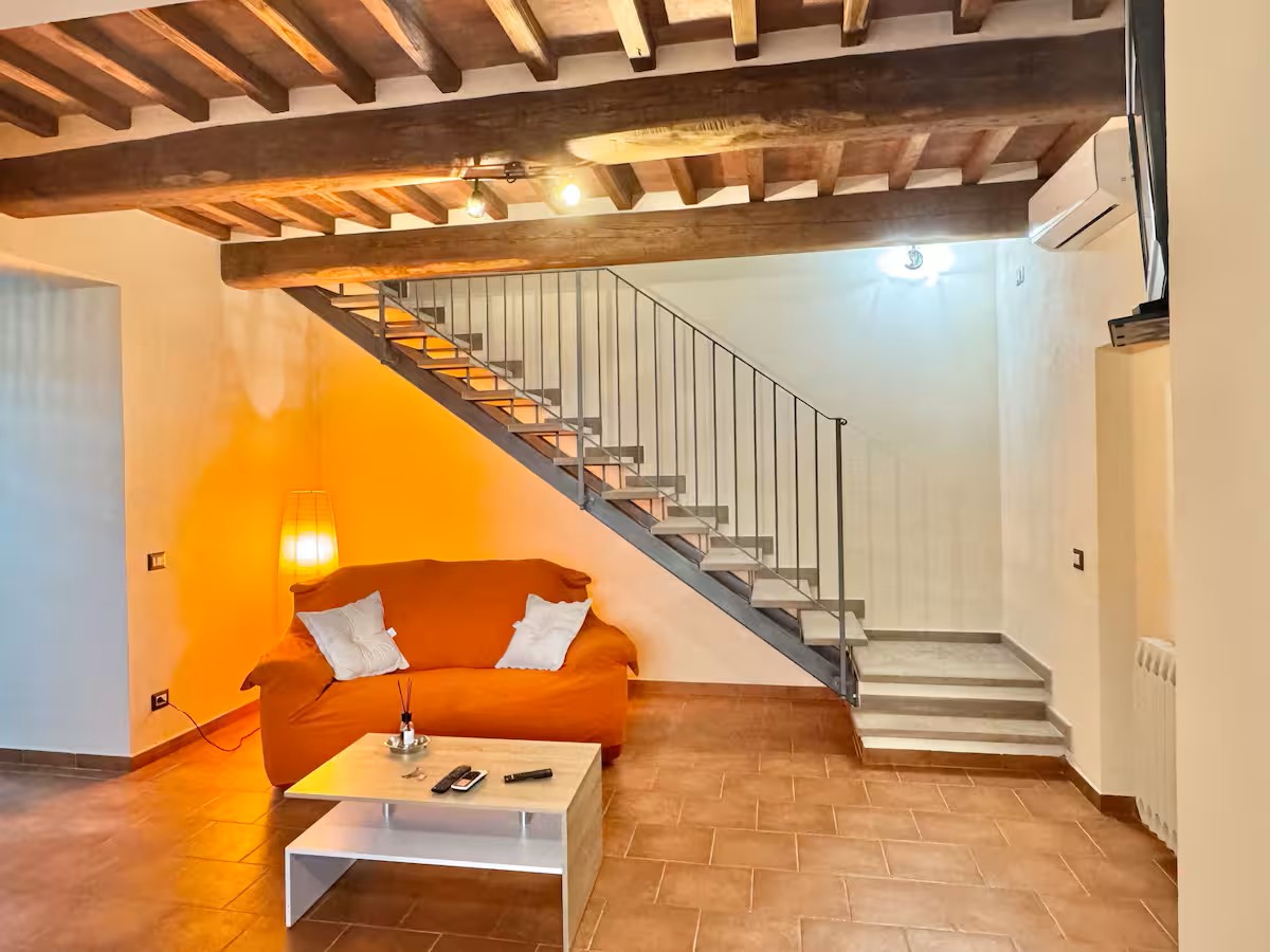 APARTMENT ARANCIO