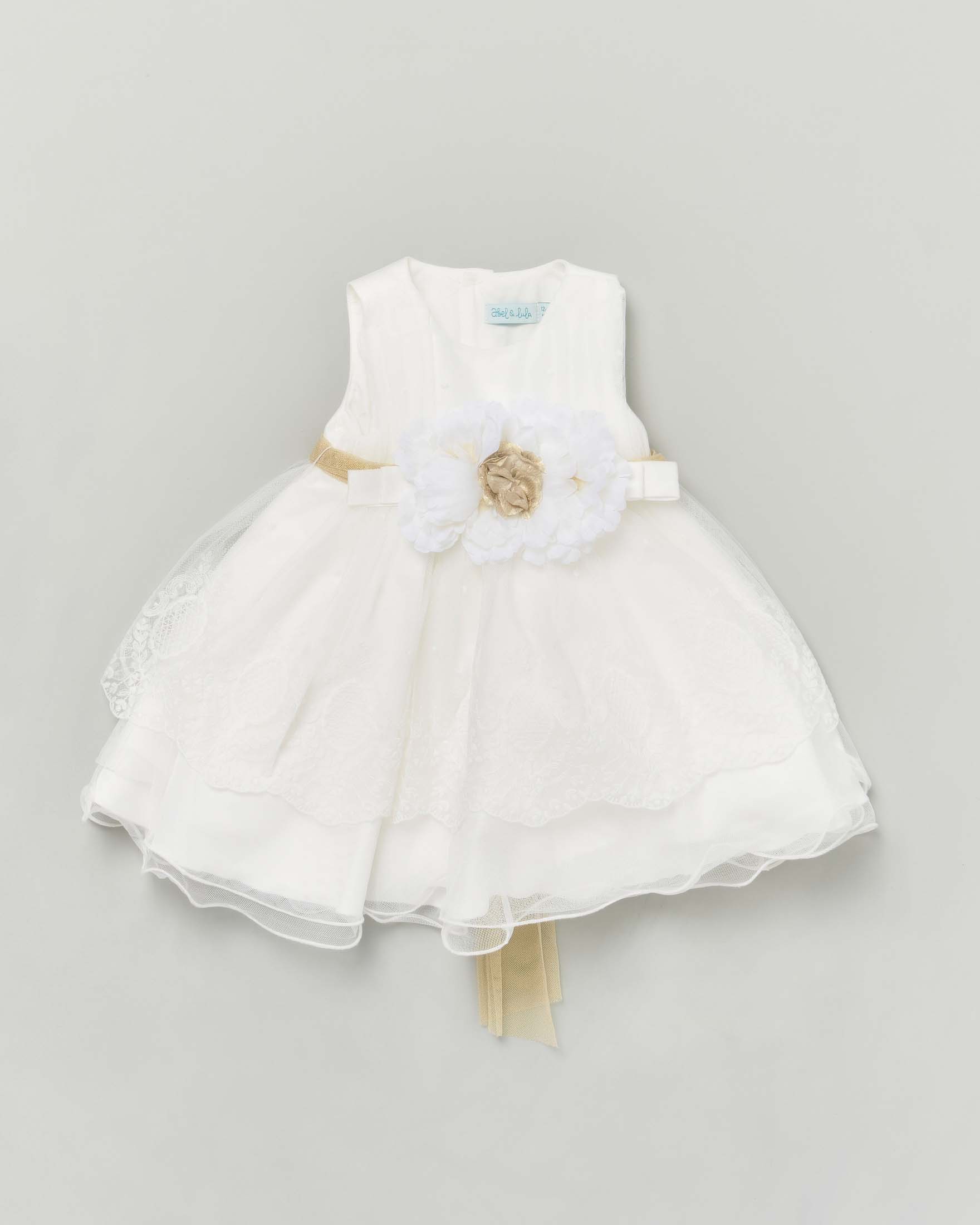 Abito corto bianco in pizzo e organza con fascia oro con fiori e fiocco
