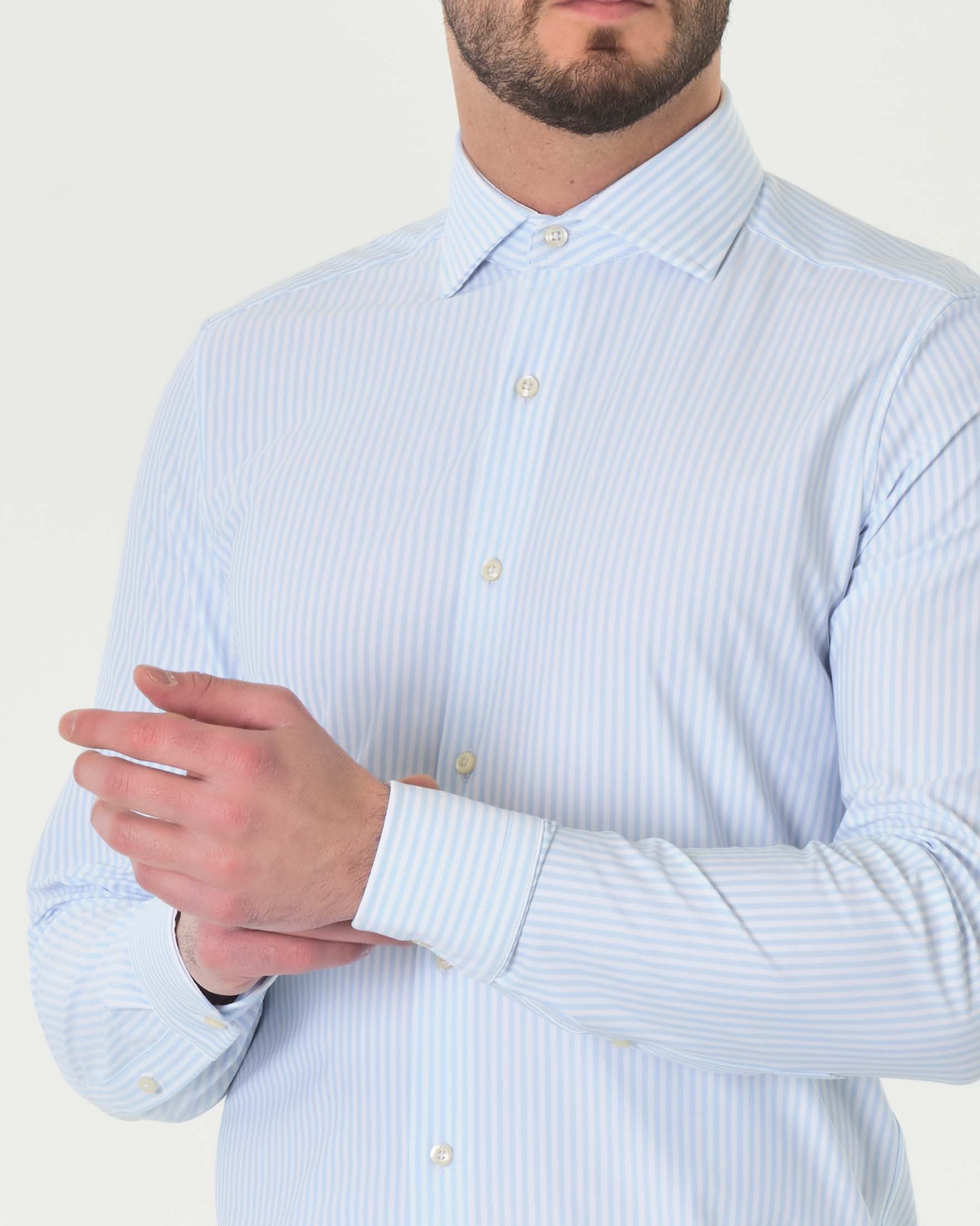 Camicia bastoncino bianco e azzurro in tessuto tecnico hyper comfort