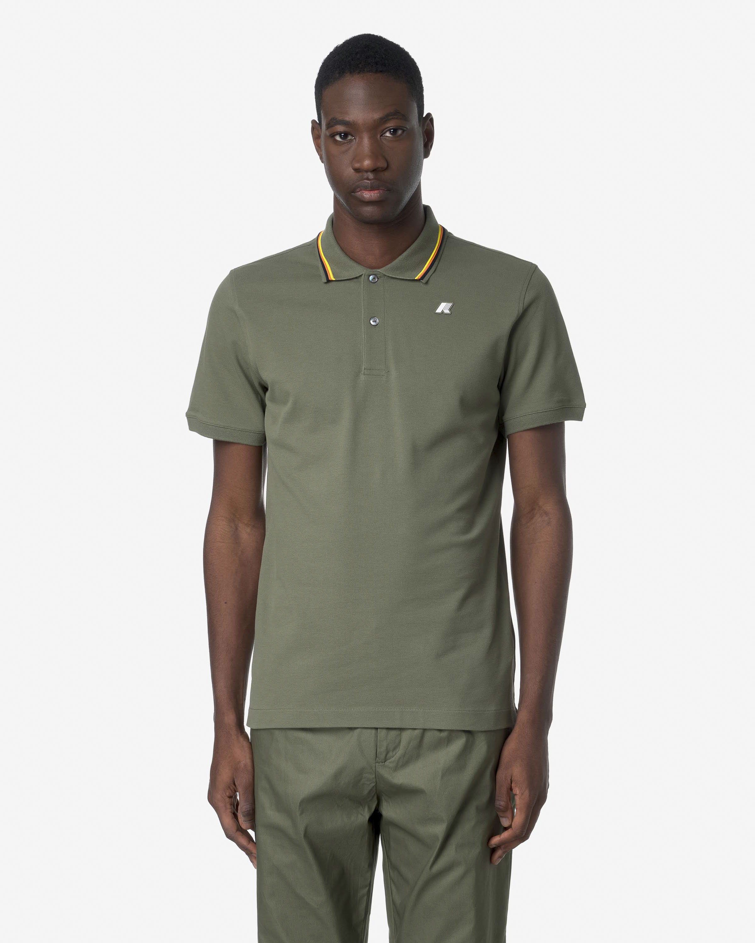 Polo Jude verde militare mezza manica con bordino sul colletto
