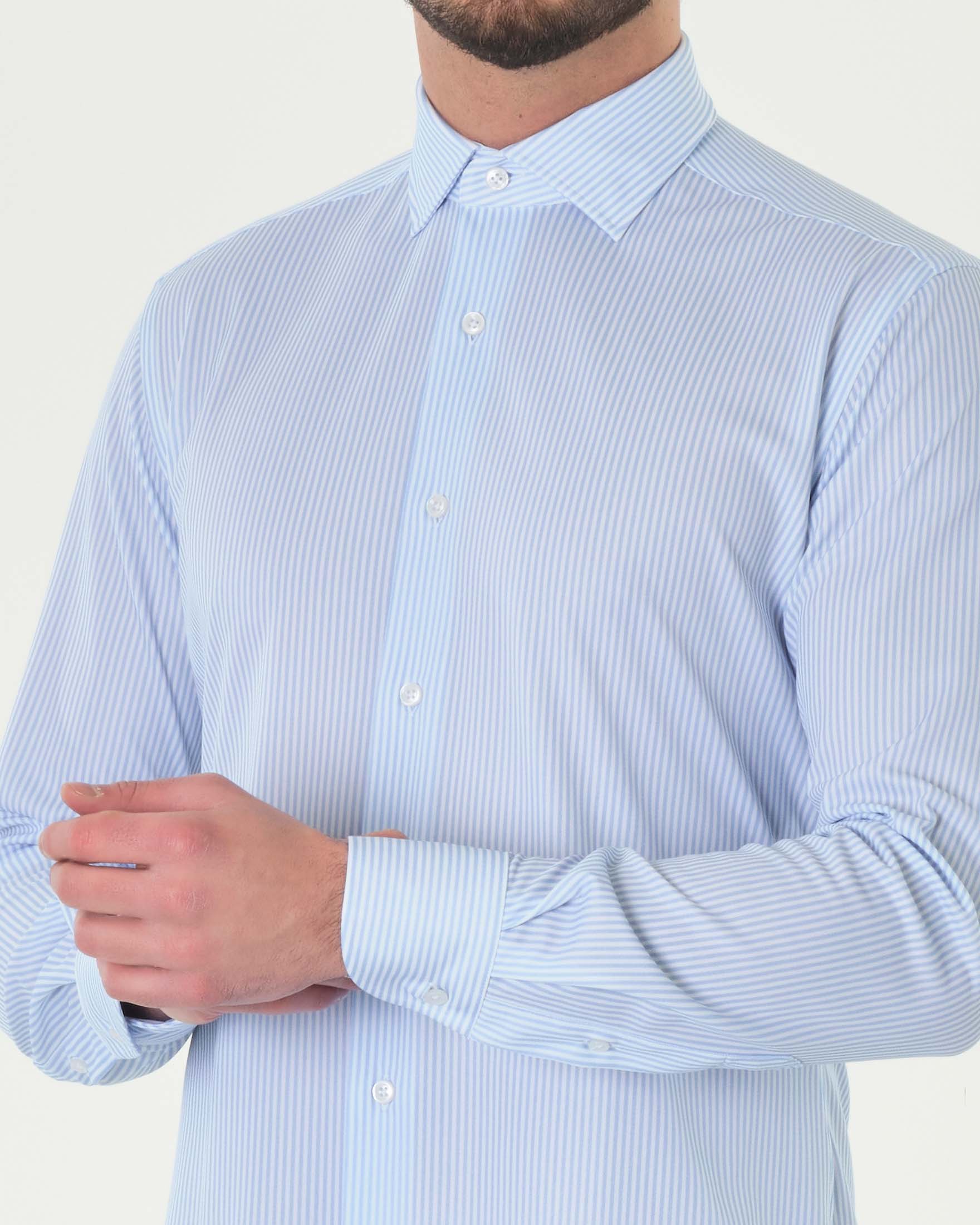 Camicia bastoncino bianco e azzurro in tessuto tecnico stretch image