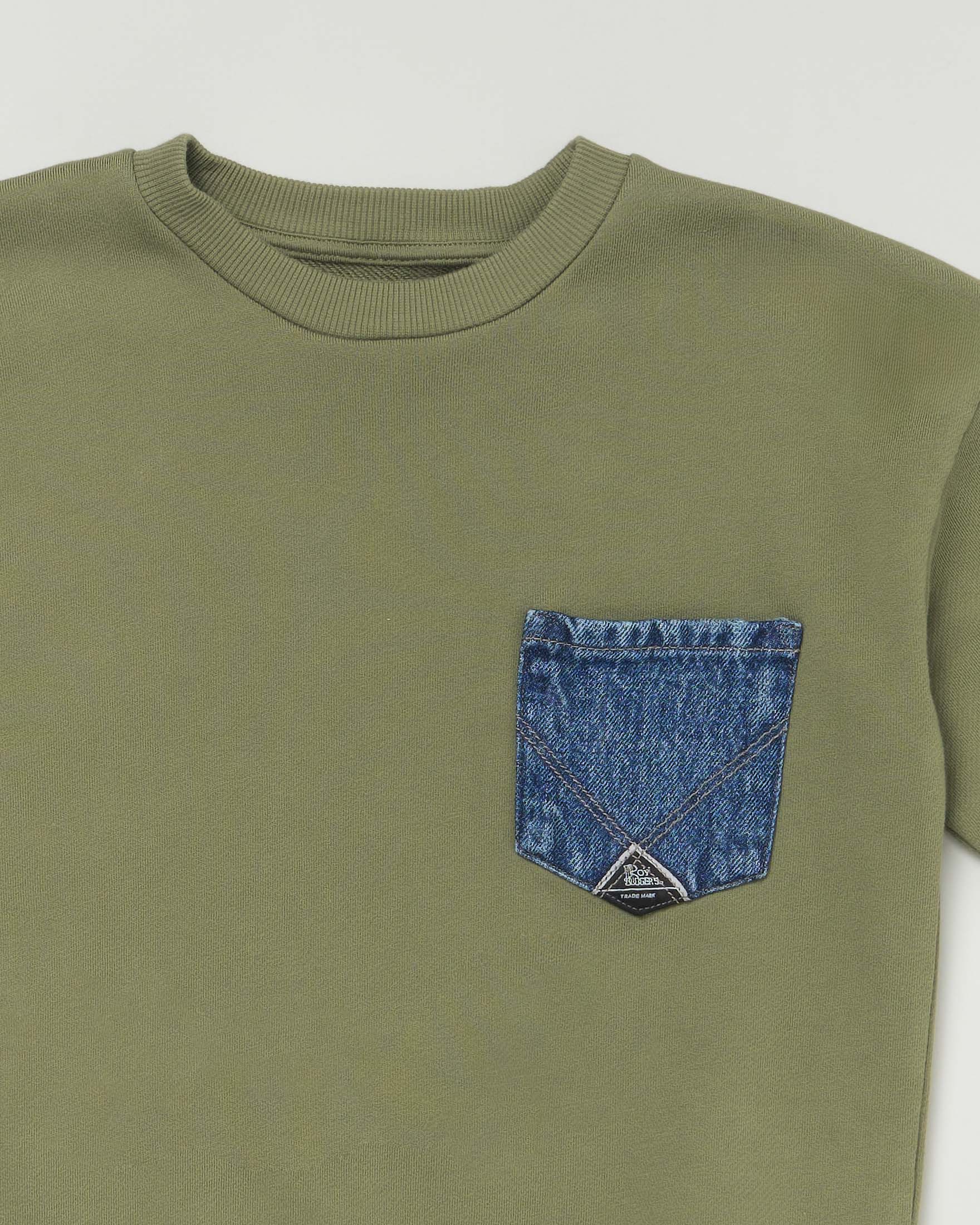 Felpa verde militare girocollo in puro cotone con taschino jeans