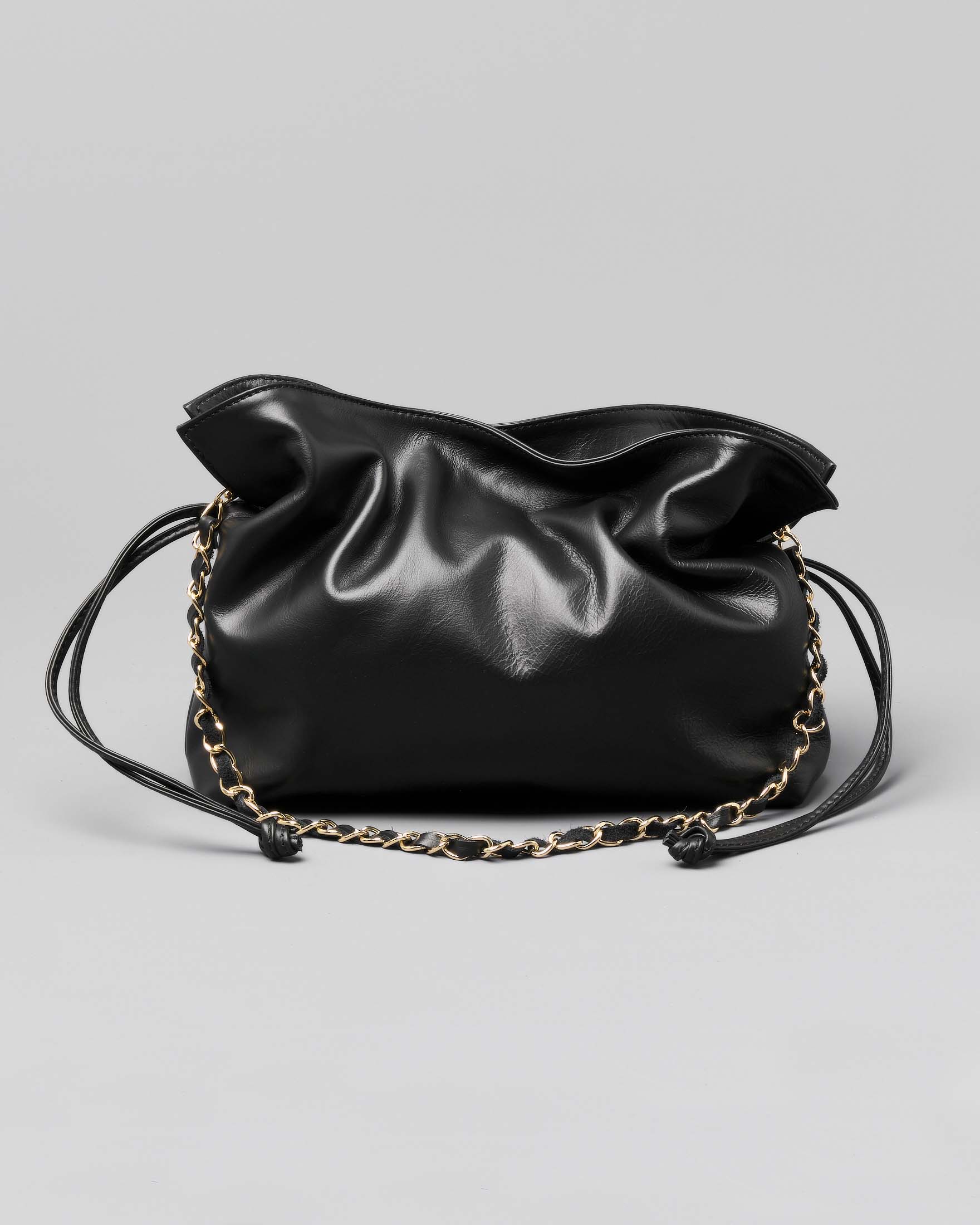 Borsa A Secchiello Pandalein In Pelle Sintetica Nera: Con Occhielli E Catena Rimovibile, Dimensioni 21x13x19 Cm, Chiusura A Cordino