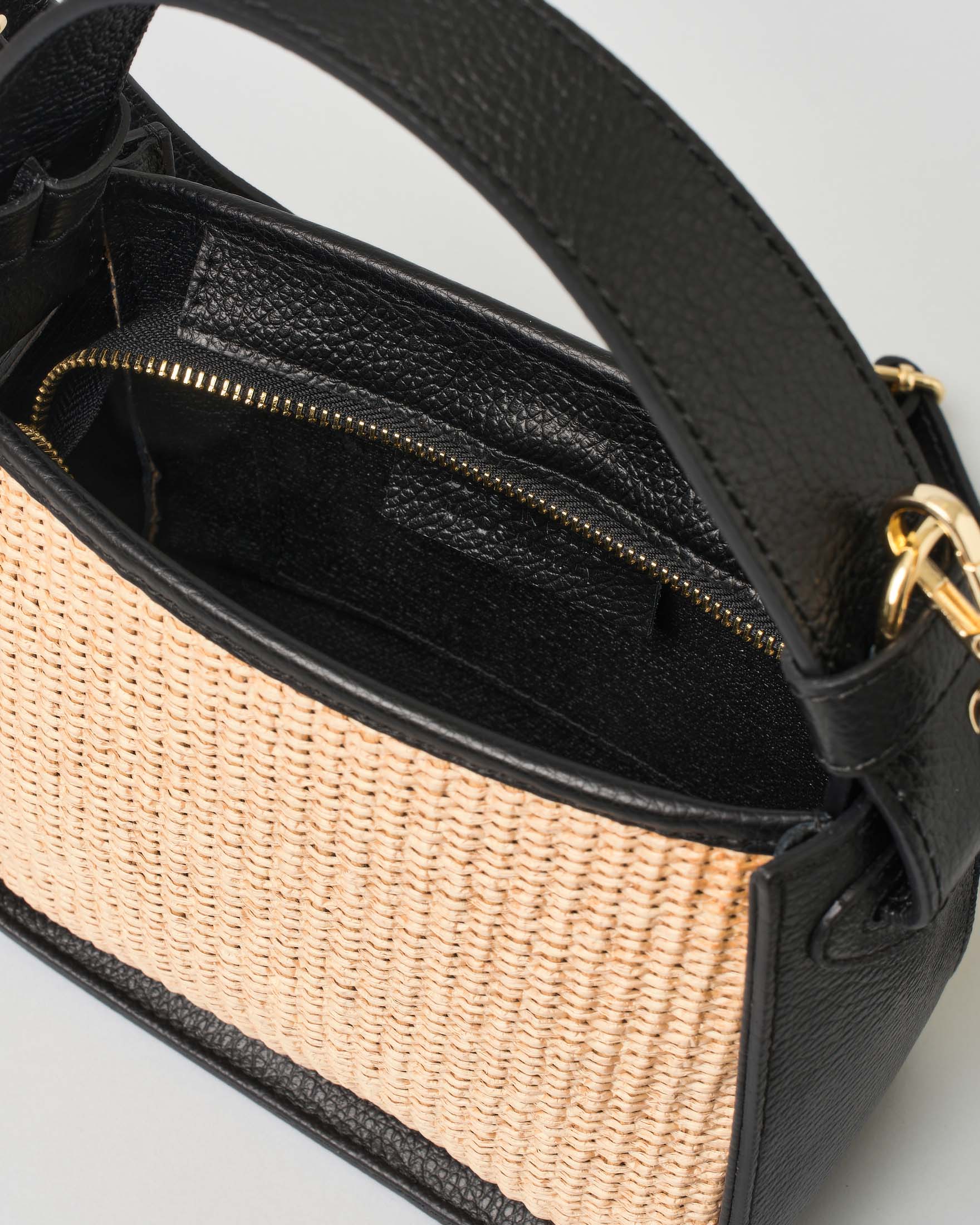 Borsa a mano piccola in raffia con profili e tracolla in pelle nera image