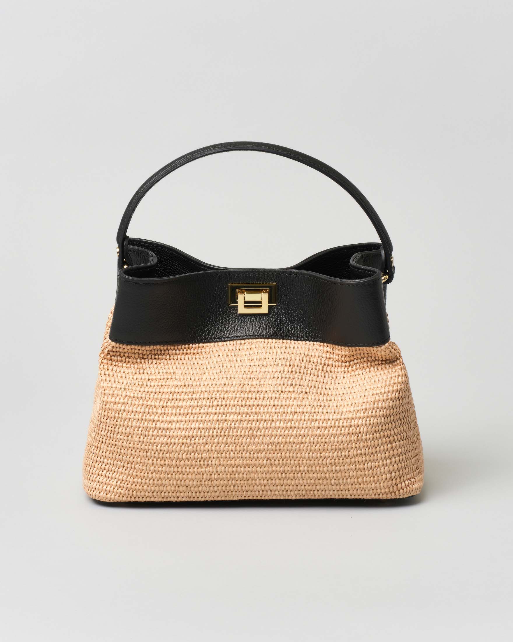 Secchiello in raffia con profilo e spallaccio in pelle nera