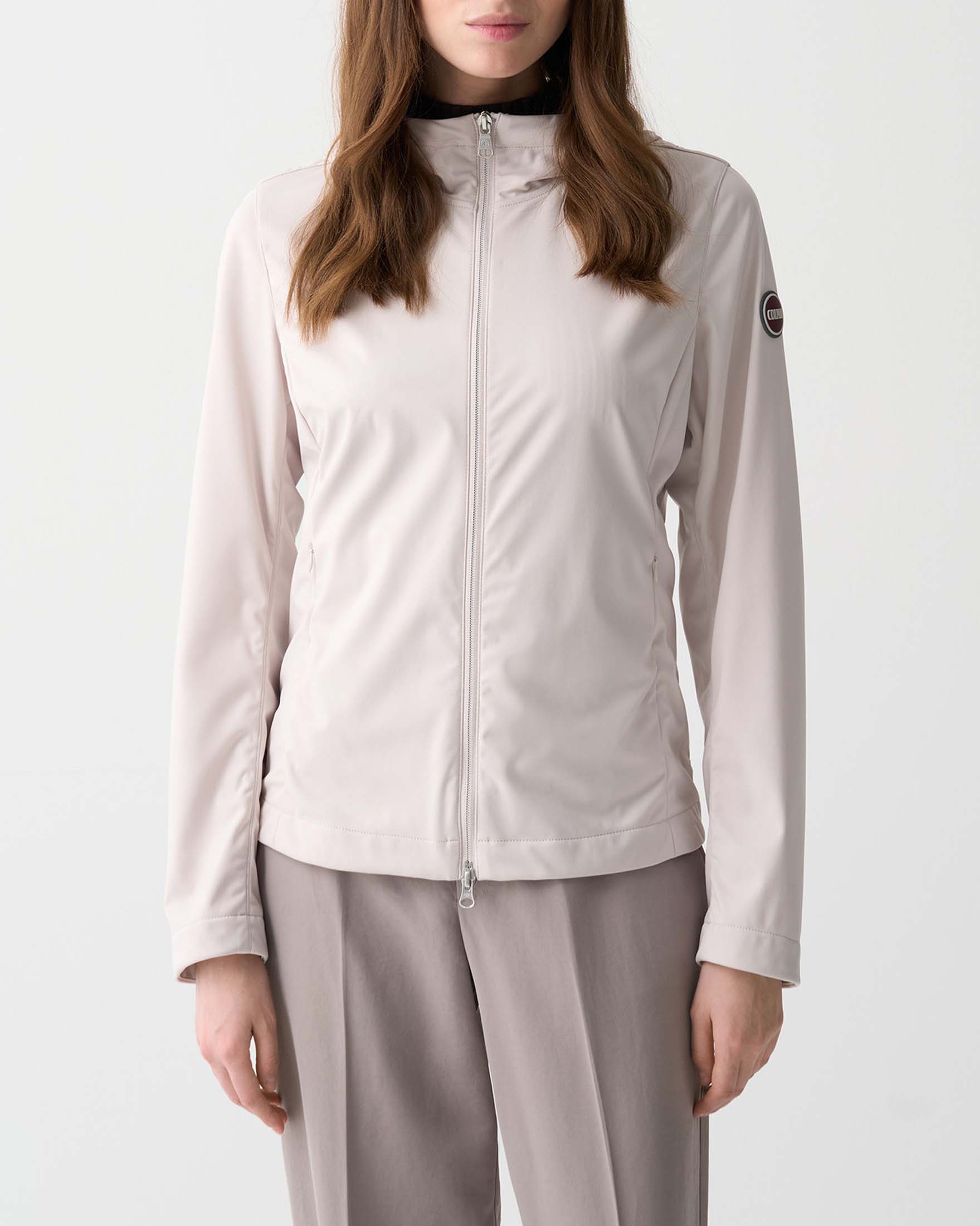 Giubbino Originals color gesso vestibilità regular in softshell impermeabile con cappuccio fisso