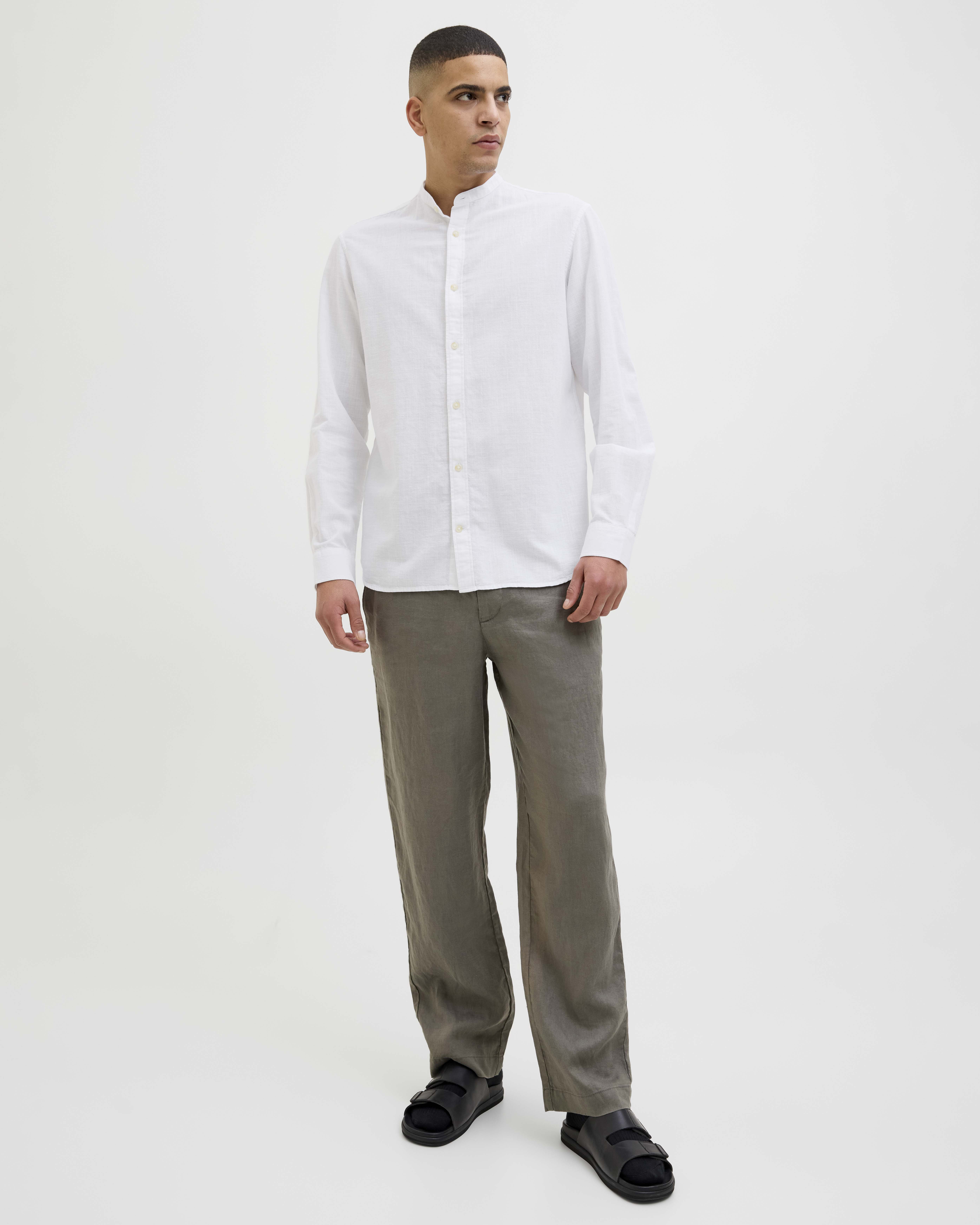 Camicia alla coreana bianca comfort-fit in cotone e lino