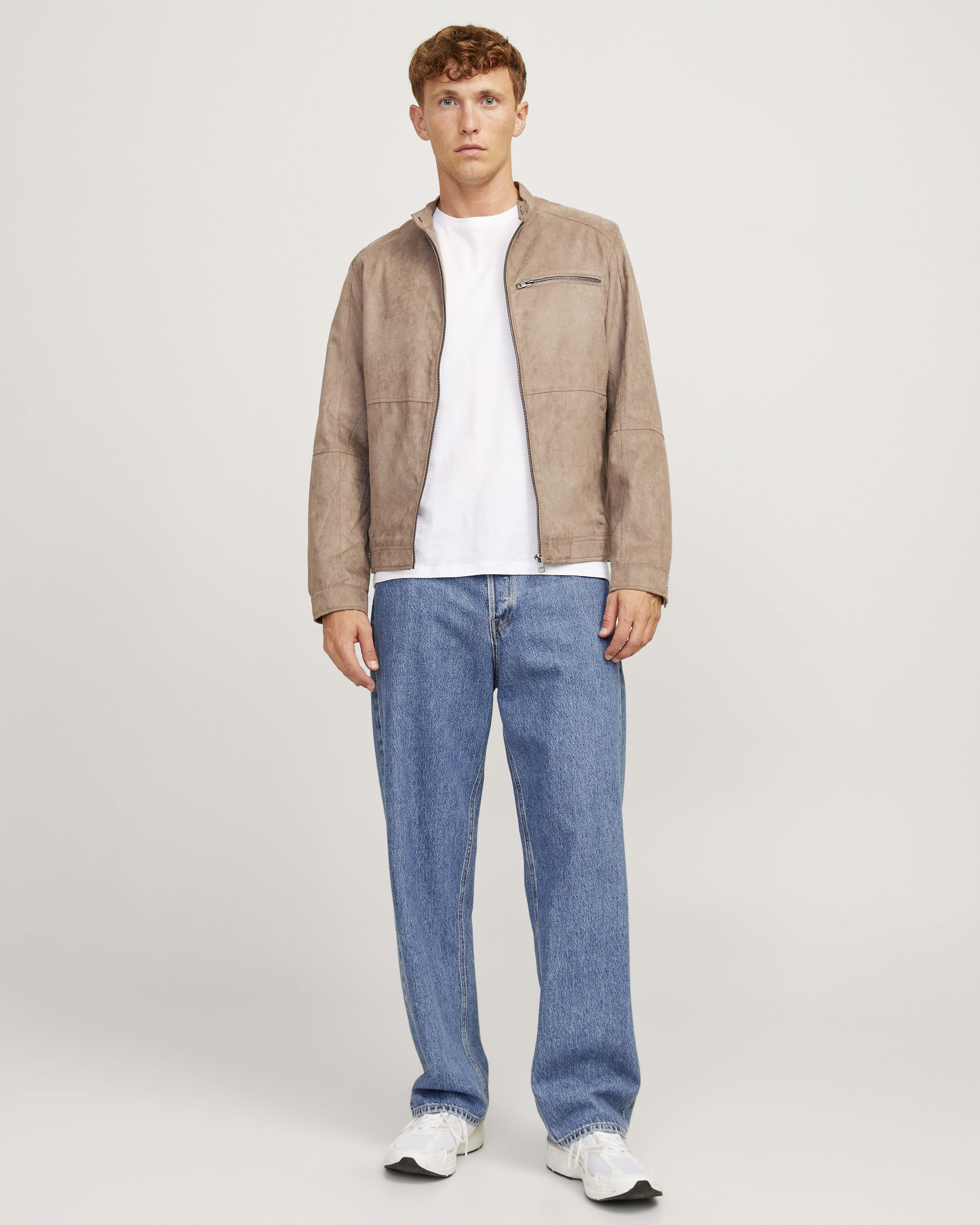 Giubbino biker color fango in similpelle con colletto alla coreana