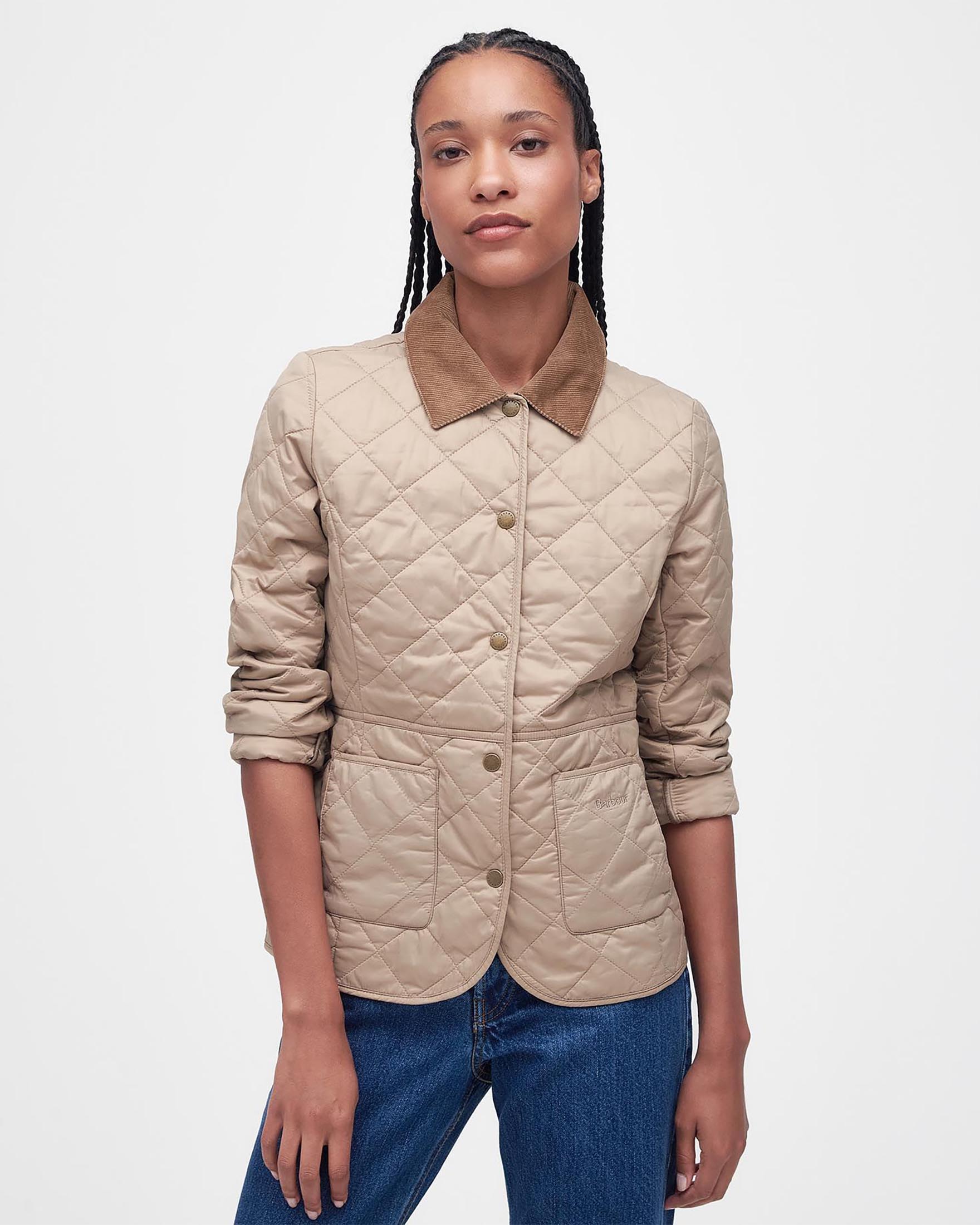 Giacca Barbour Deveron beige trapuntata con colletto a camicia in velluto a coste