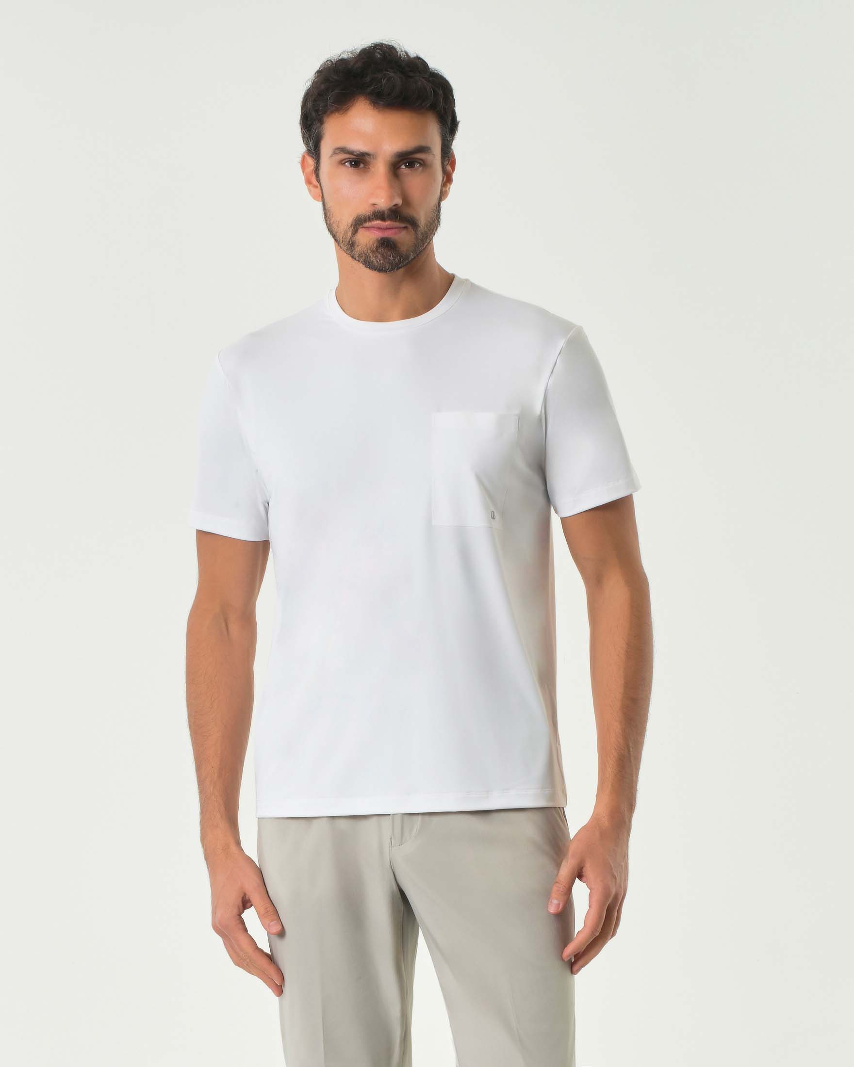 T-shirt mezza manica bianca in tessuto tecnico stretch con taschino