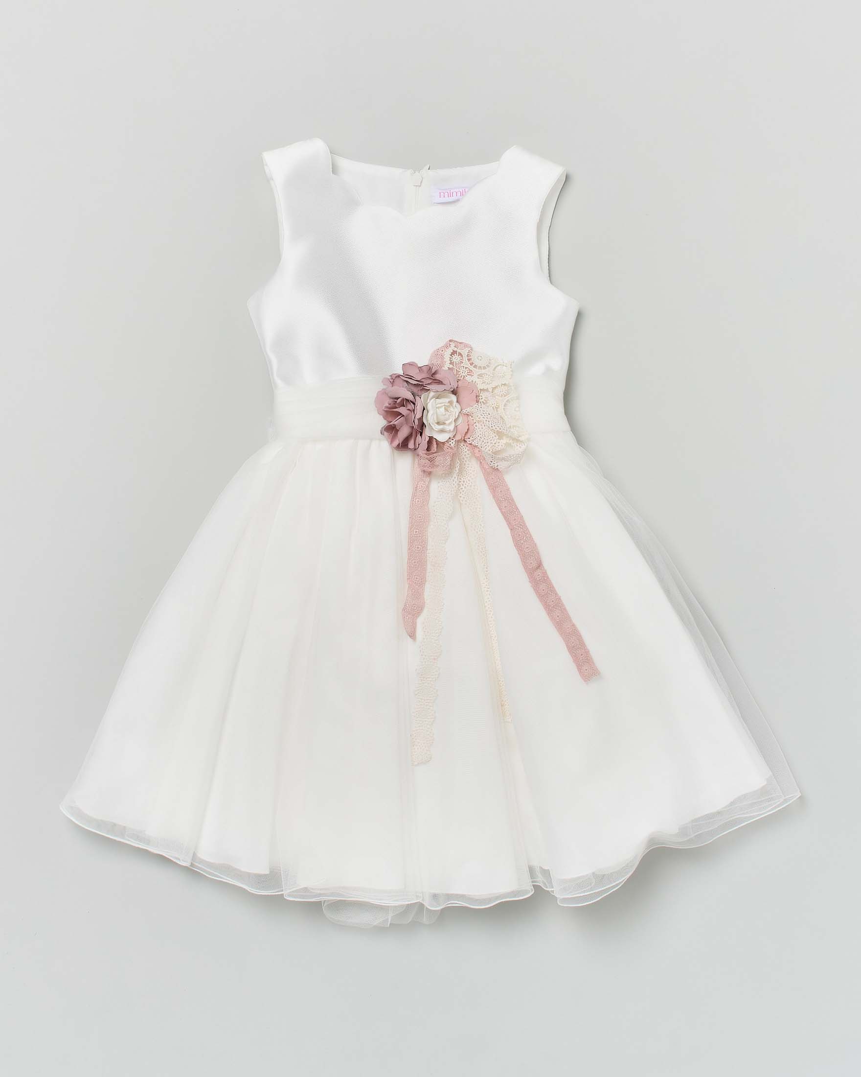 Abito mikado avorio con gonna a faldoni e fascia rosa in organza con fiori