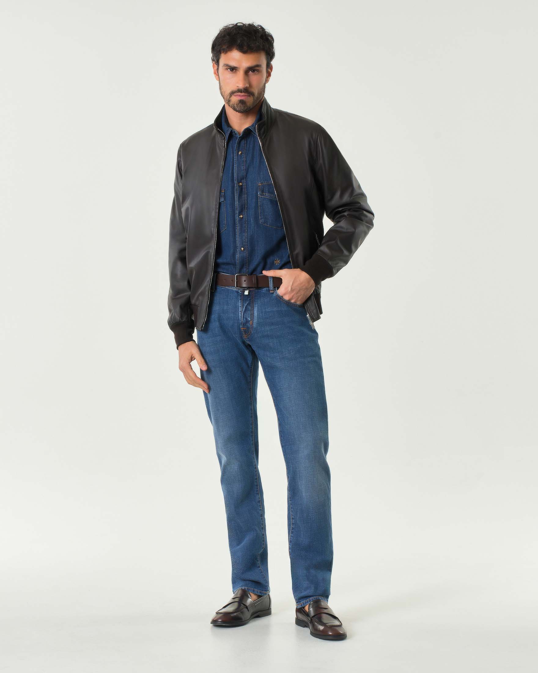 Bomber testa di moro in vera pelle image