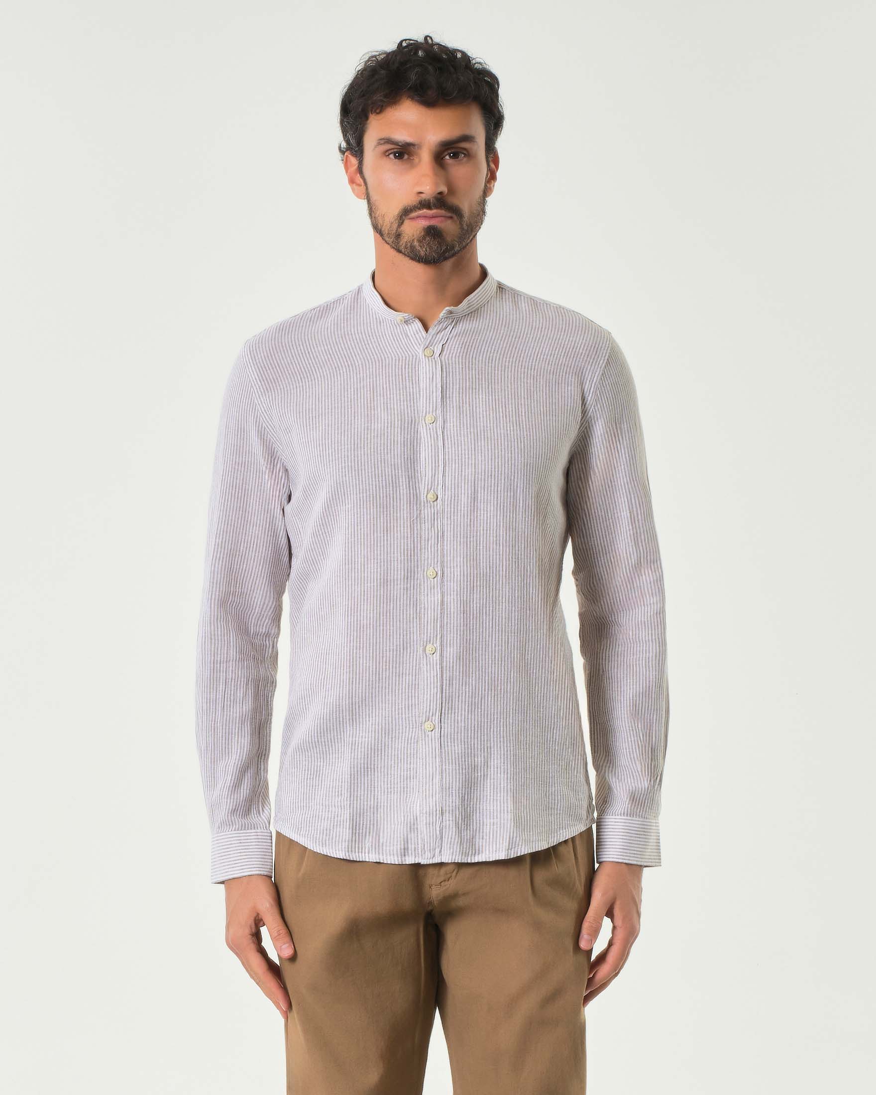Camicia coreana in fantasia bastoncino bianco e noce di misto lino e cotone