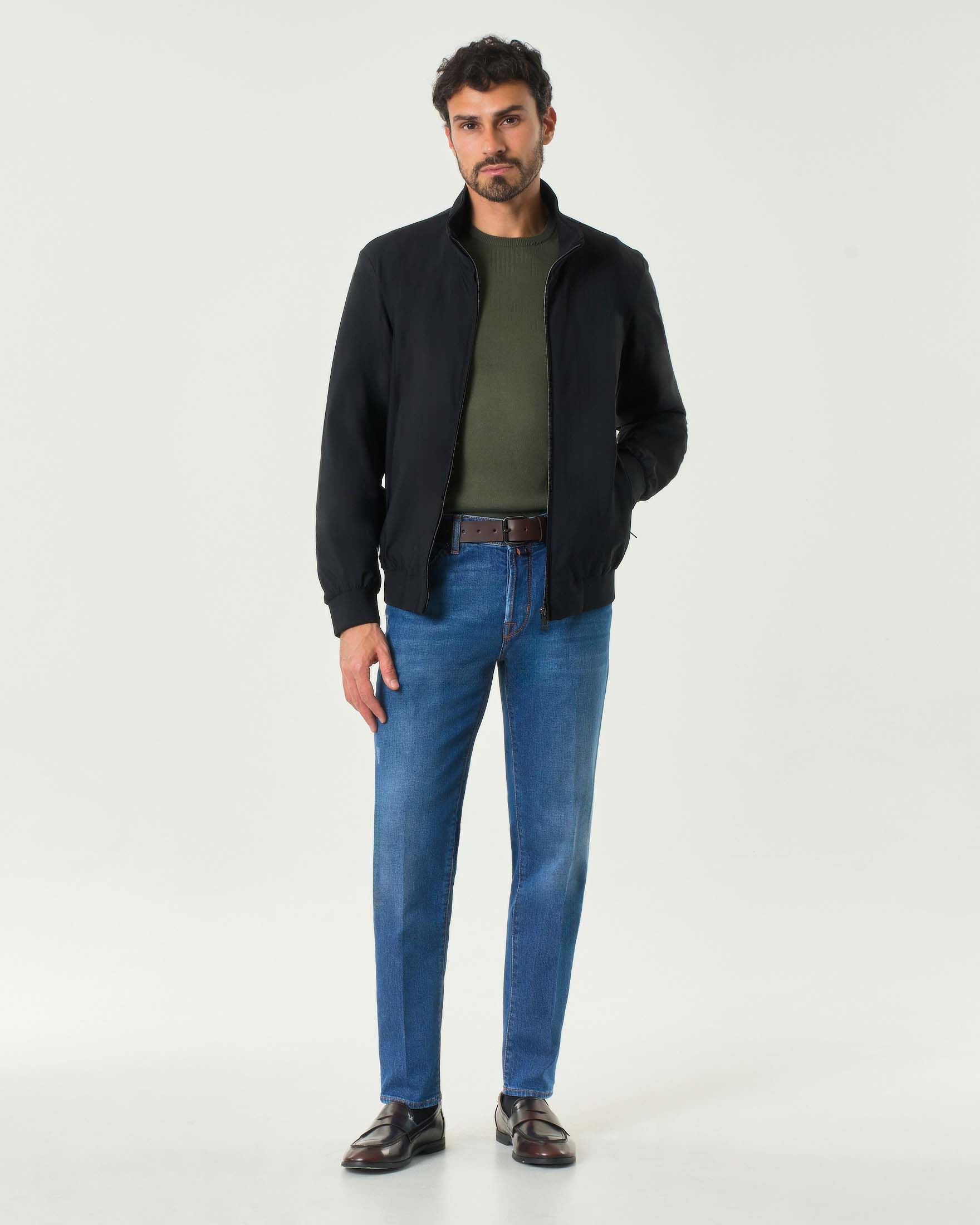 Bomber nero in tessuto tecnico stretch image