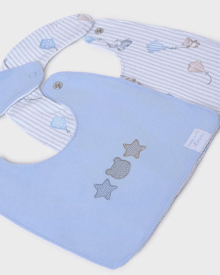 Set due bavaglini azzurri squadrati con acquiloni ed orsetti image