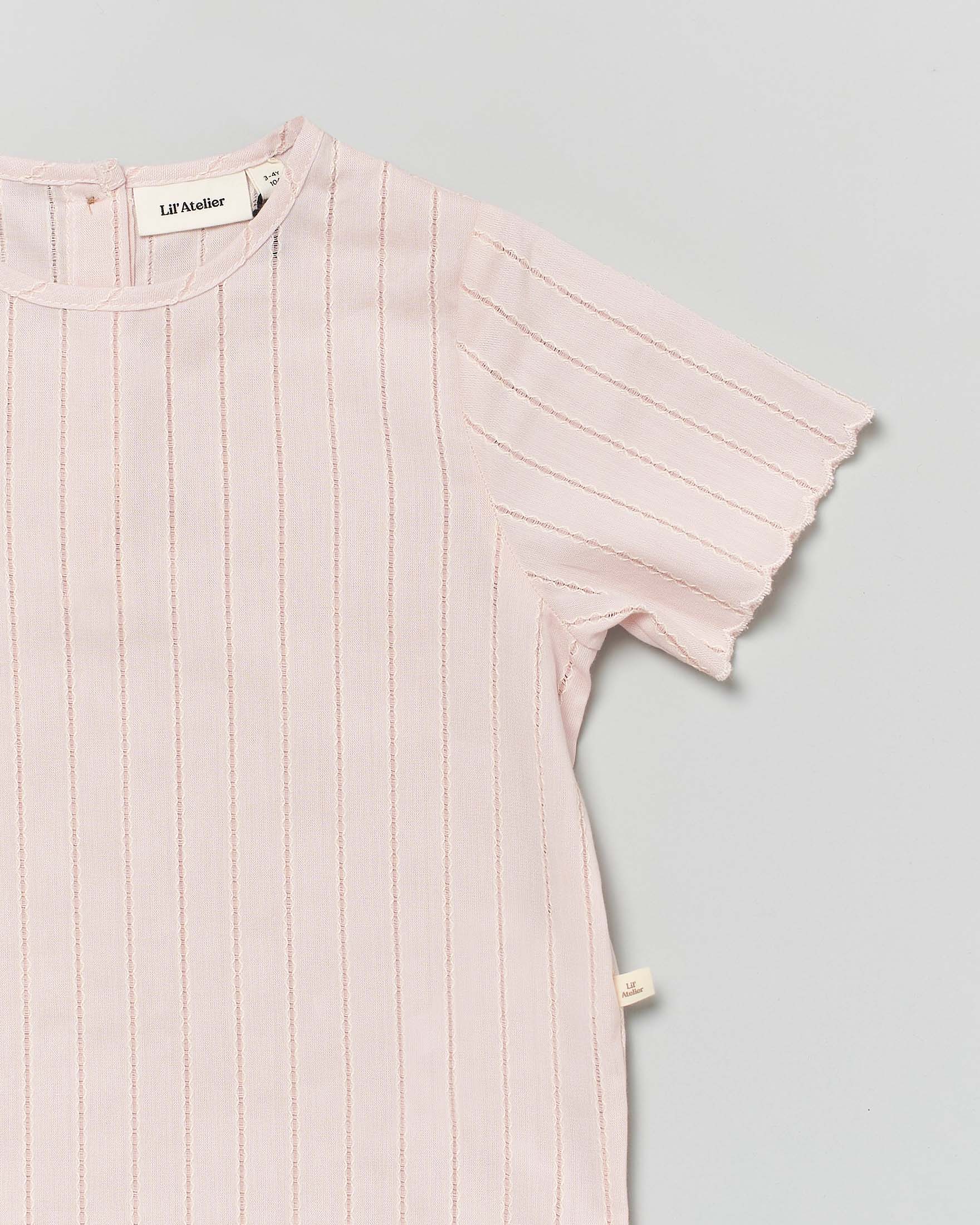 T-shirt rosa cipria Lil'Atelier in puro cotone devore' image