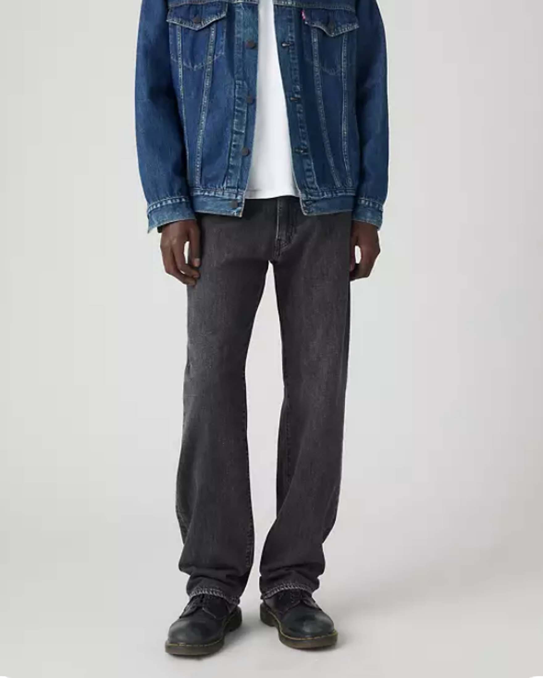 Jeans 555 Relaxed Straight lavaggio nero stone washed in cotone e lino