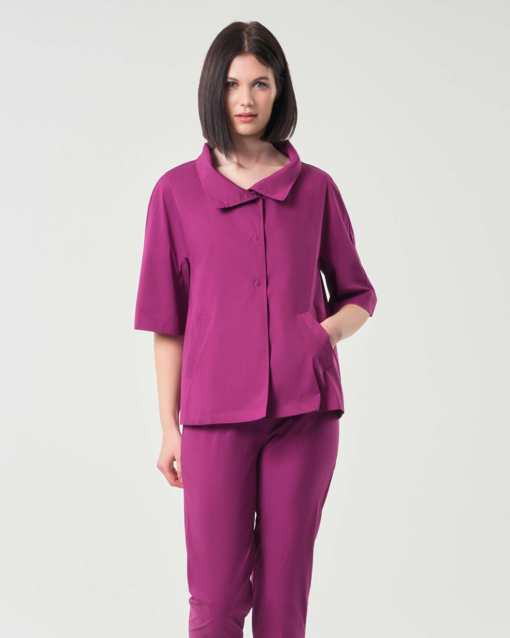 Jurerê — Giacchina corta fucsia Jurerê in popeline di cotone stretch con maniche al gomito e colletto in piedi