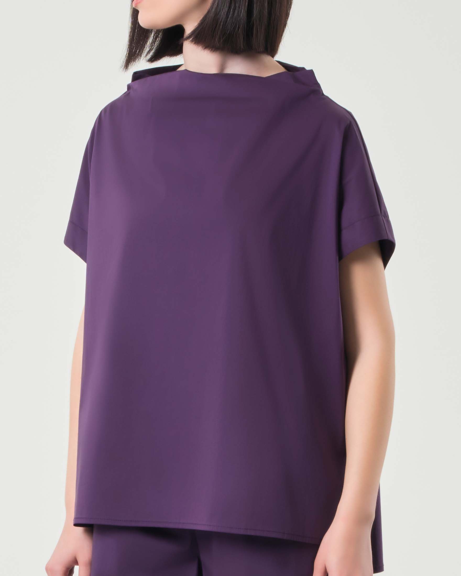 Blusa viola in popeline di cotone stretch con collo a cratere con risvolto image