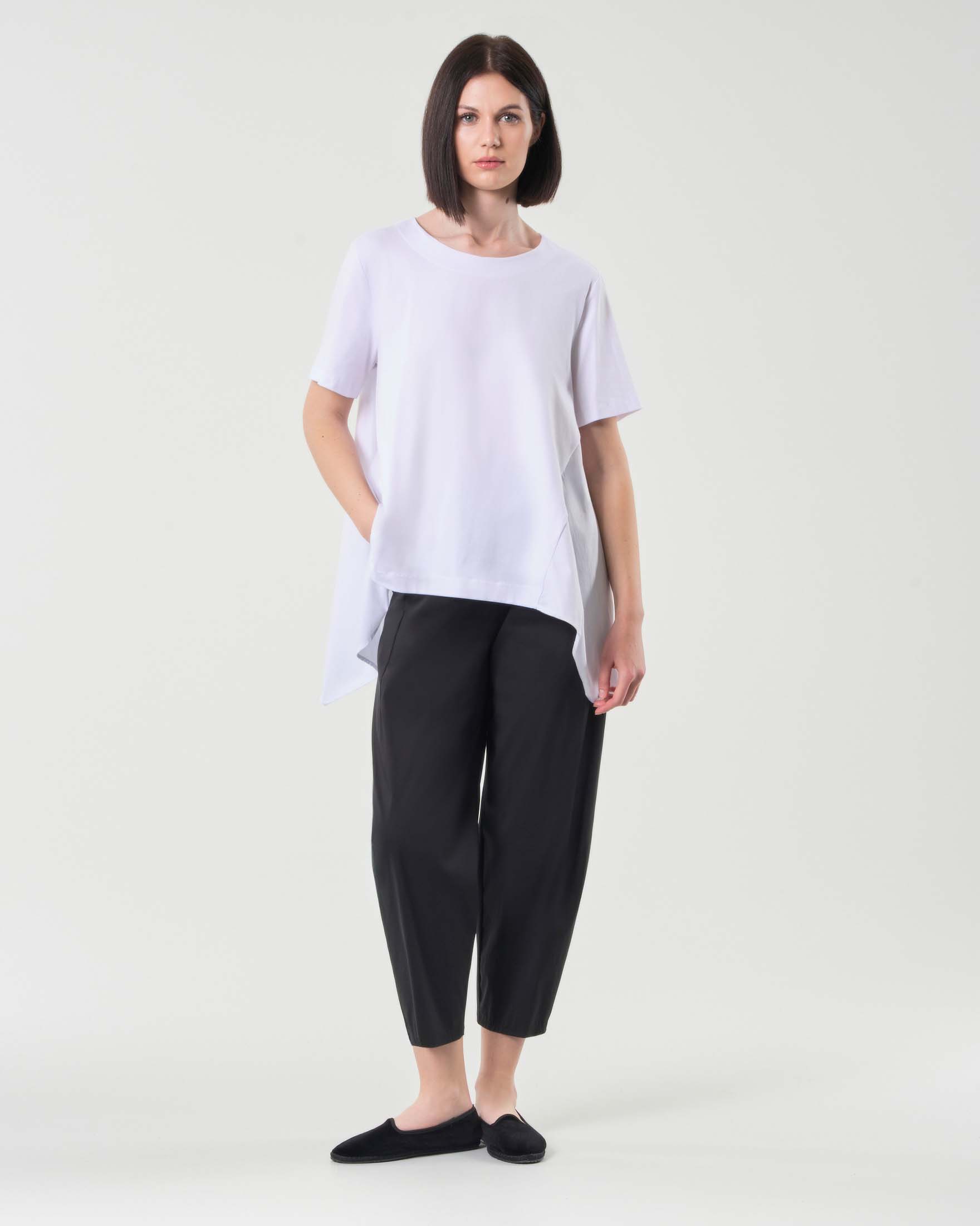 Pantaloni baloon neri in popeline di cotone stretch con elastico inserito in vita