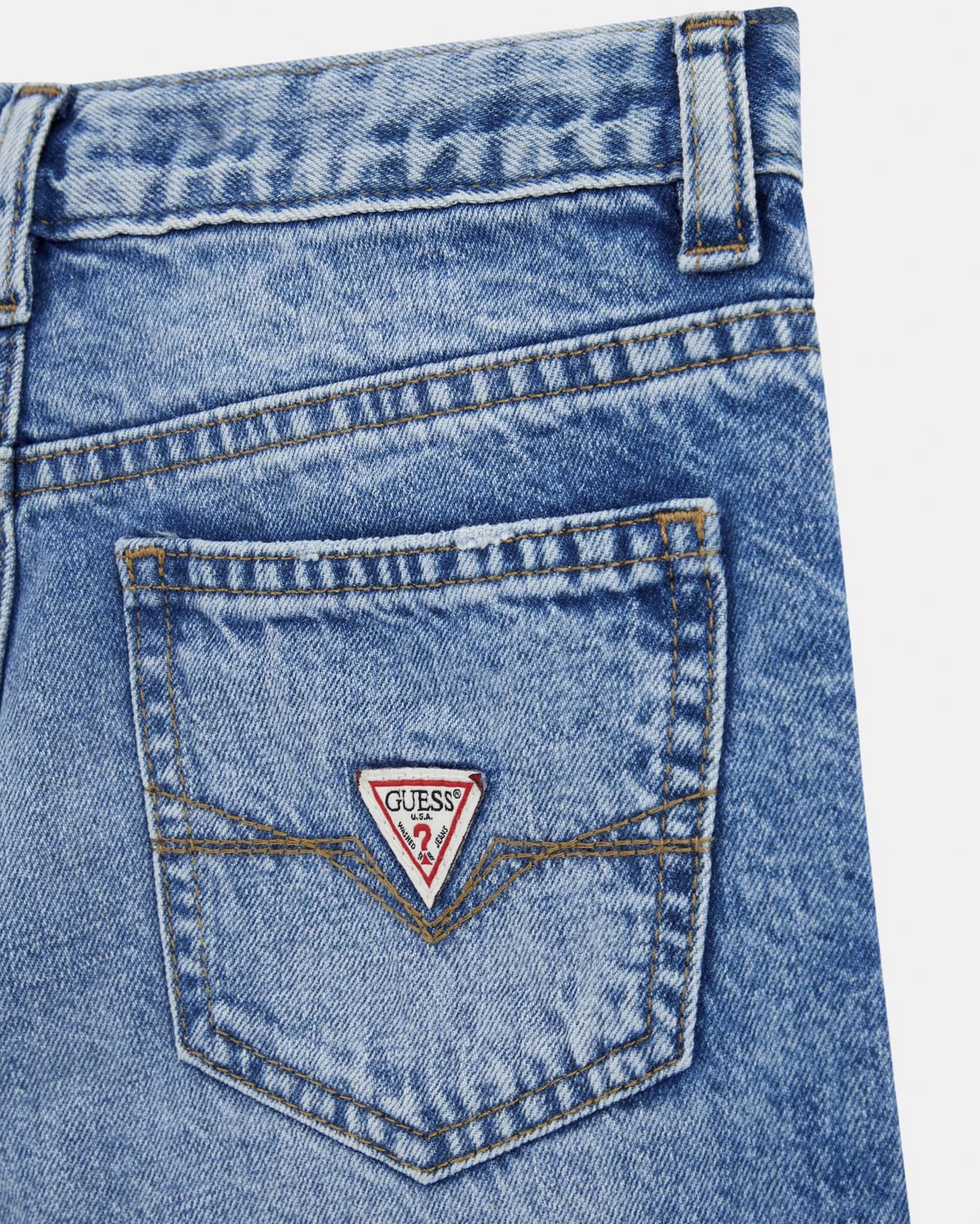 Bermuda jeans blu stone washed in misto cotone con abrasioni
